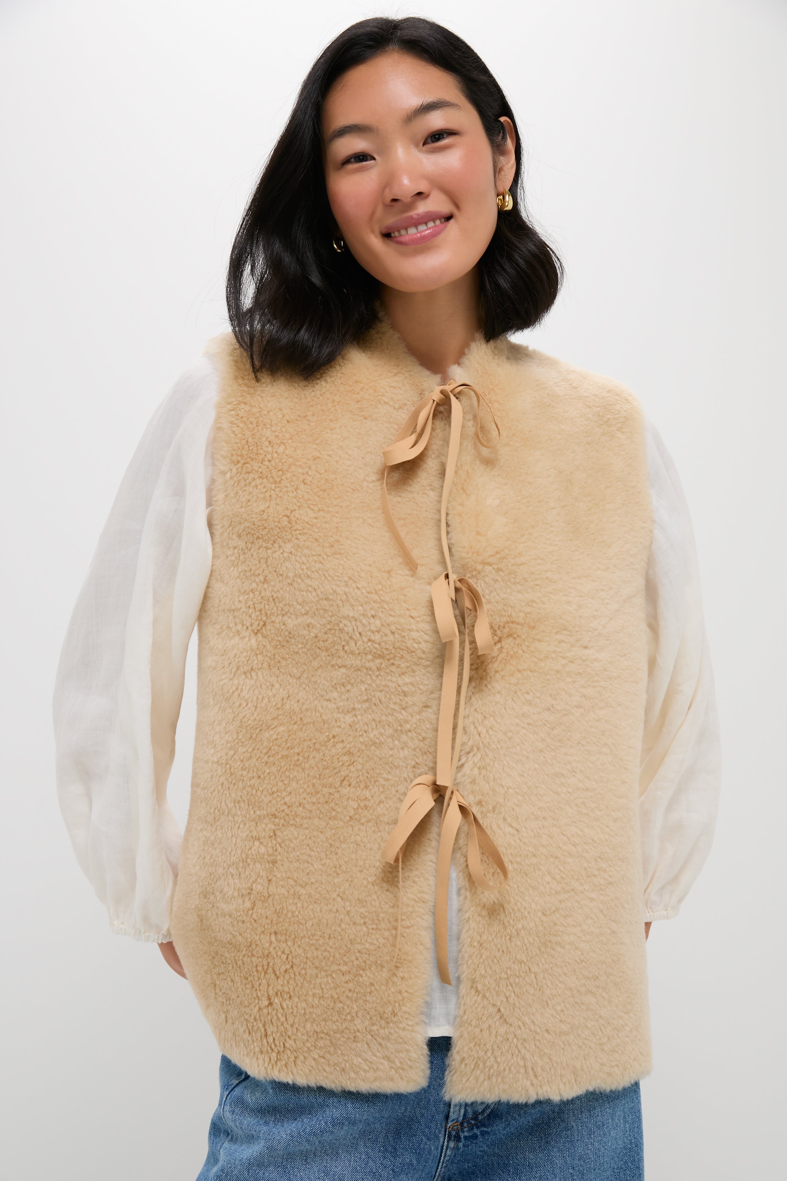 トップス ENOF / pear skin vest Cream Elliot Shearling Tie-Front Vest | Sea New York
