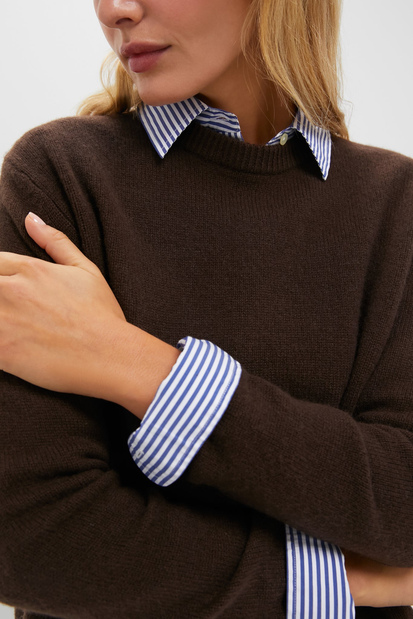 Chocolate Cashmere Bodie Boyfriend Crewneck