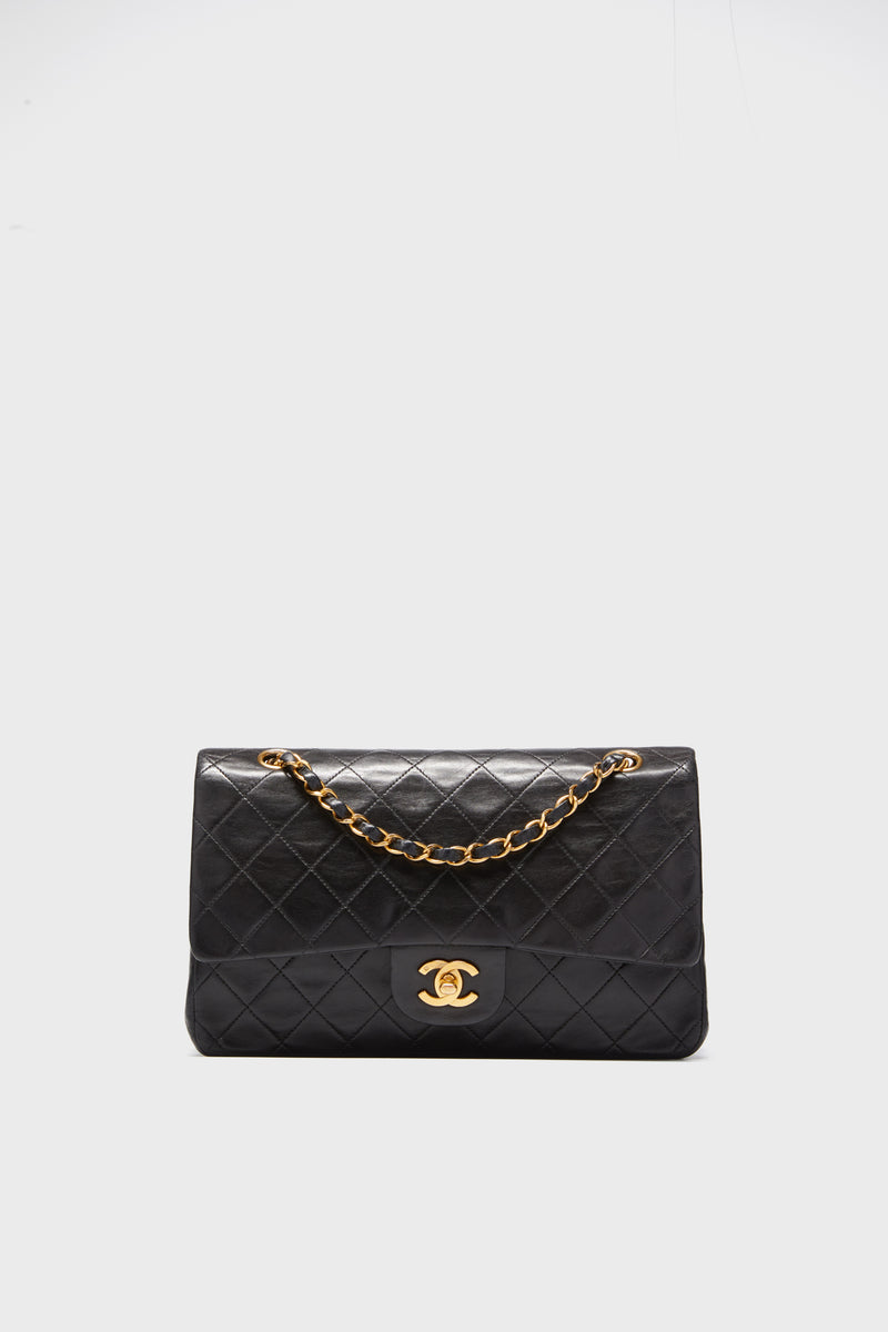 CHANEL Black Lambskin Medium Vintage Classic Double Flap Shoulder