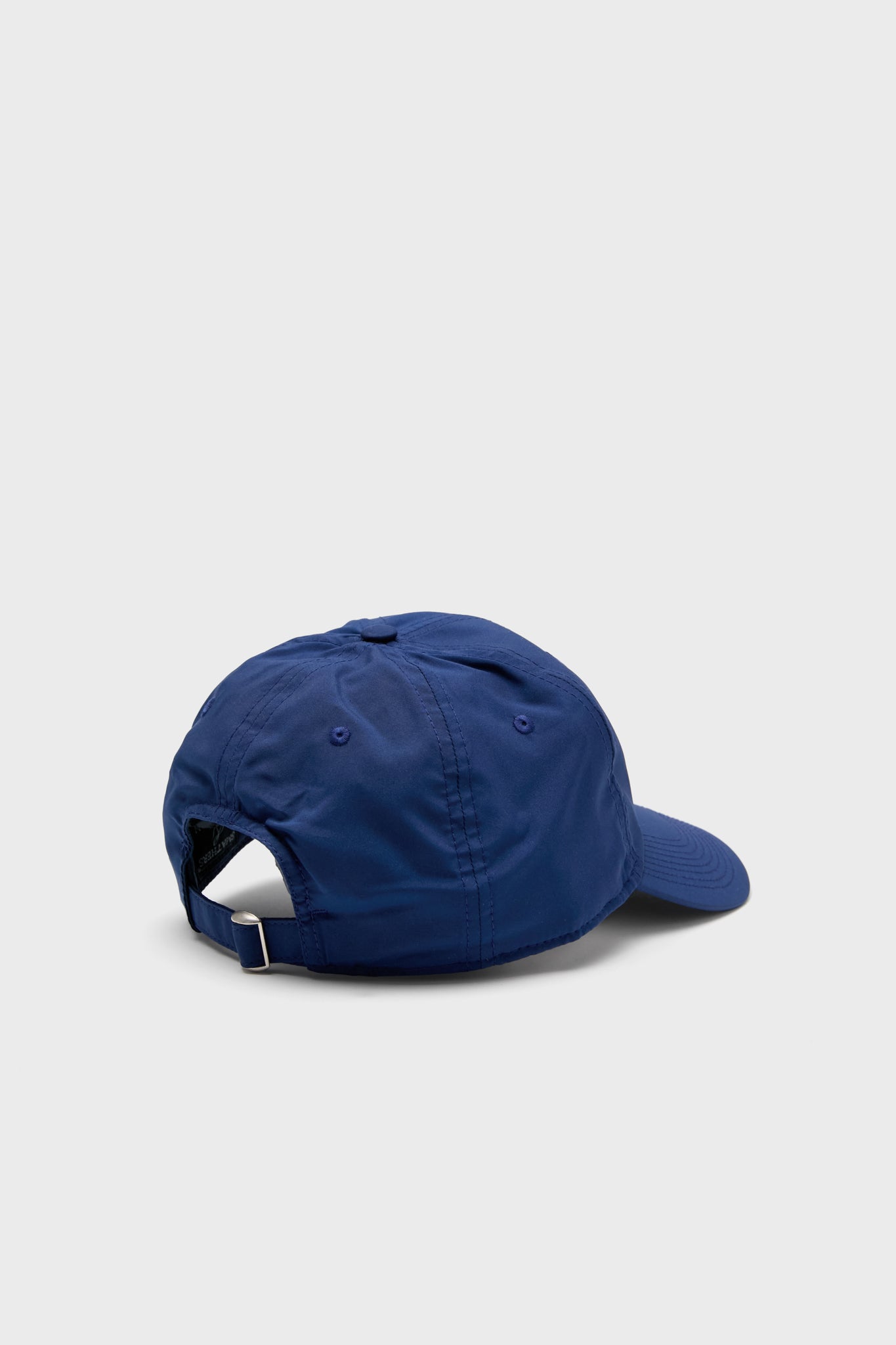 Navy Crossed Clubs Performance Needlepoint Hat | Smathers and Branson