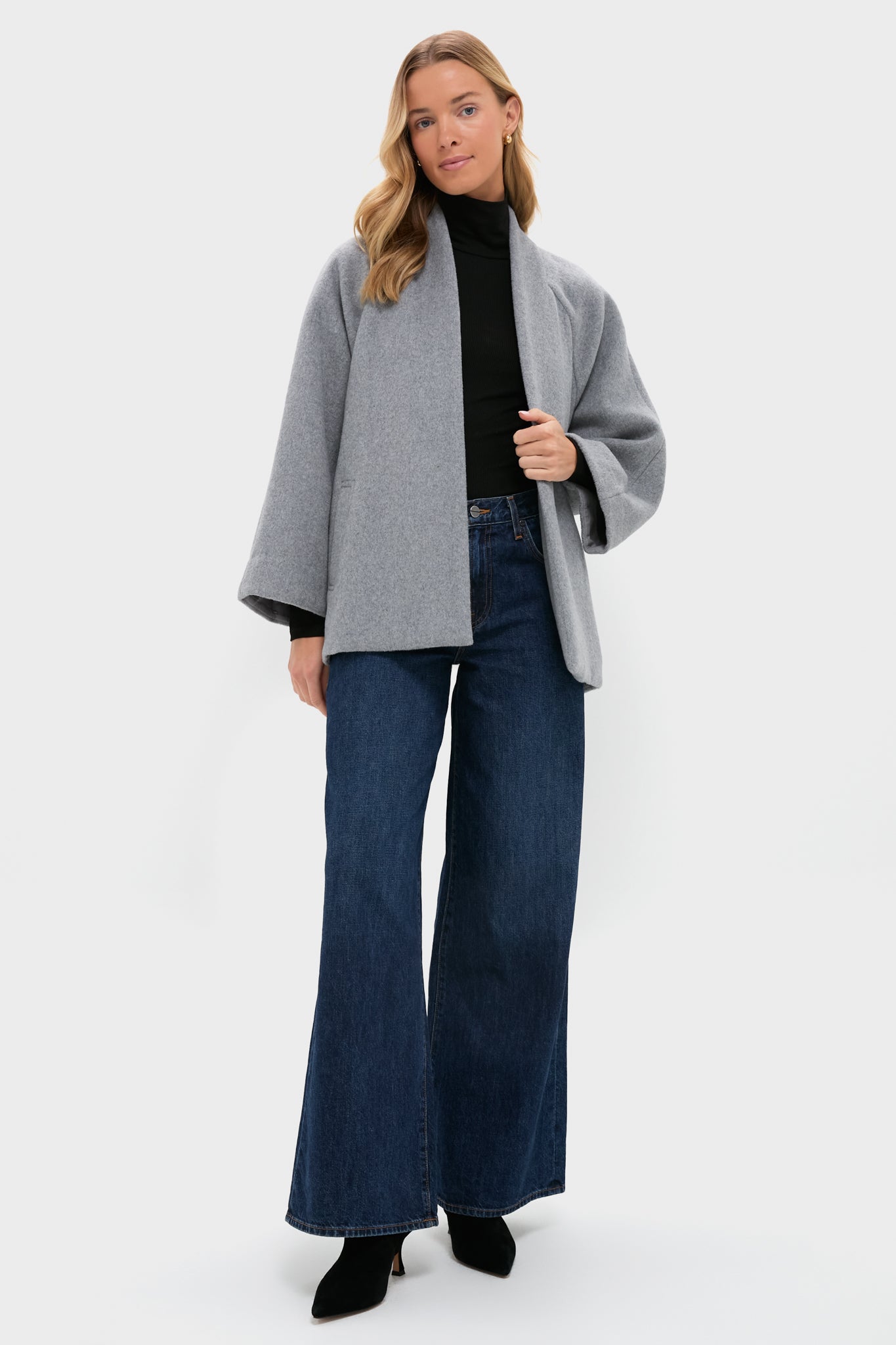 Gray Odelie Cape