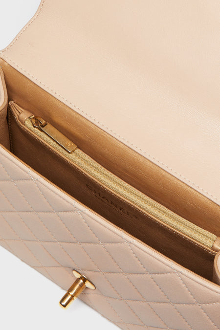 CHANEL Pink Pearl Wallet On Chain