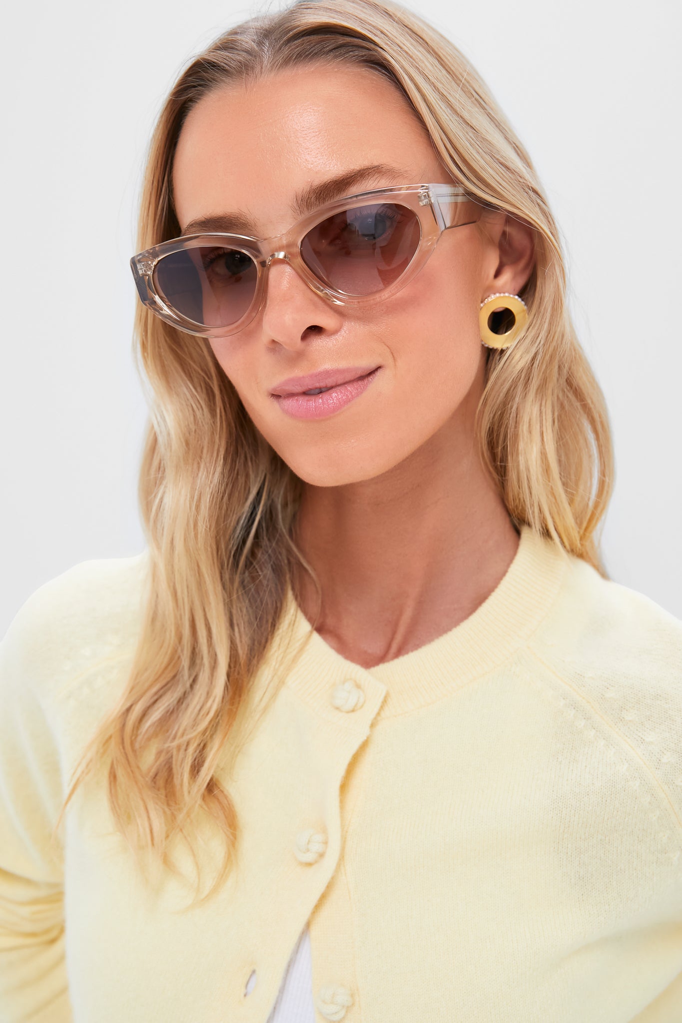 06 Ecru Sunglasses | Chimi
