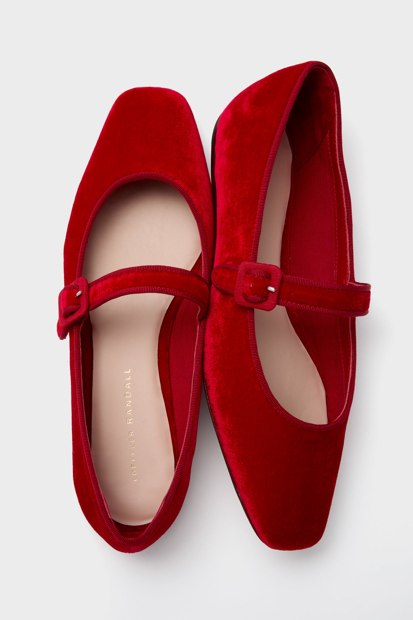 Red Velvet Ginger Mary Jane Flats boast a classic square toe, adjustable strap, and luxurious velvet finish, embodying effortless, high-end style for a fun, casual elegance.