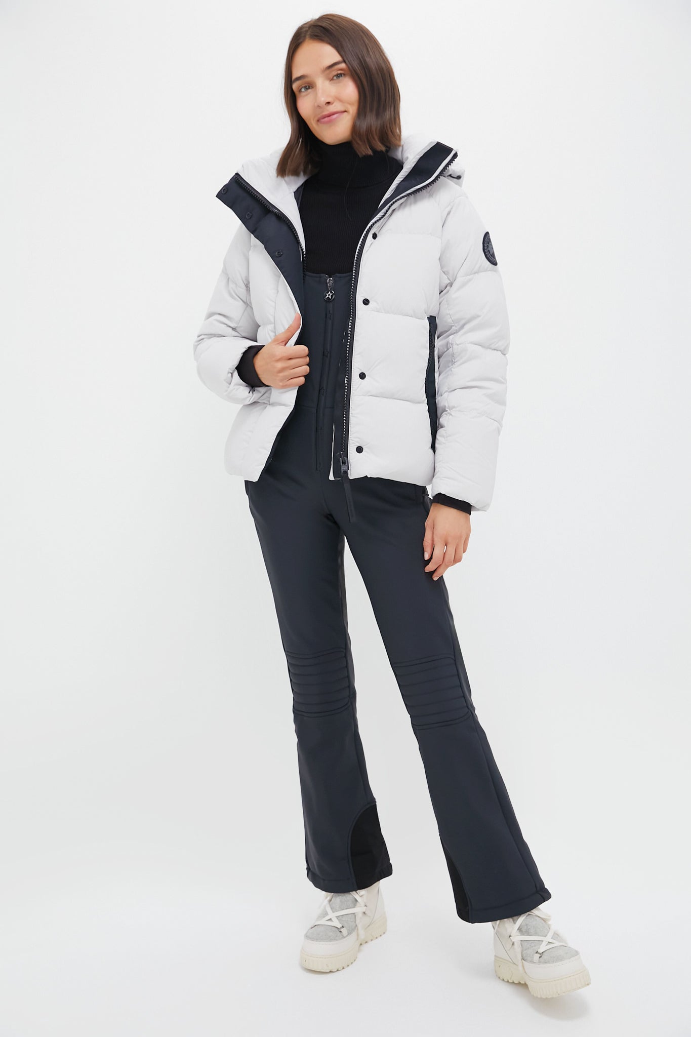 Silverbirch Black Disc Junction Cropped Puffer