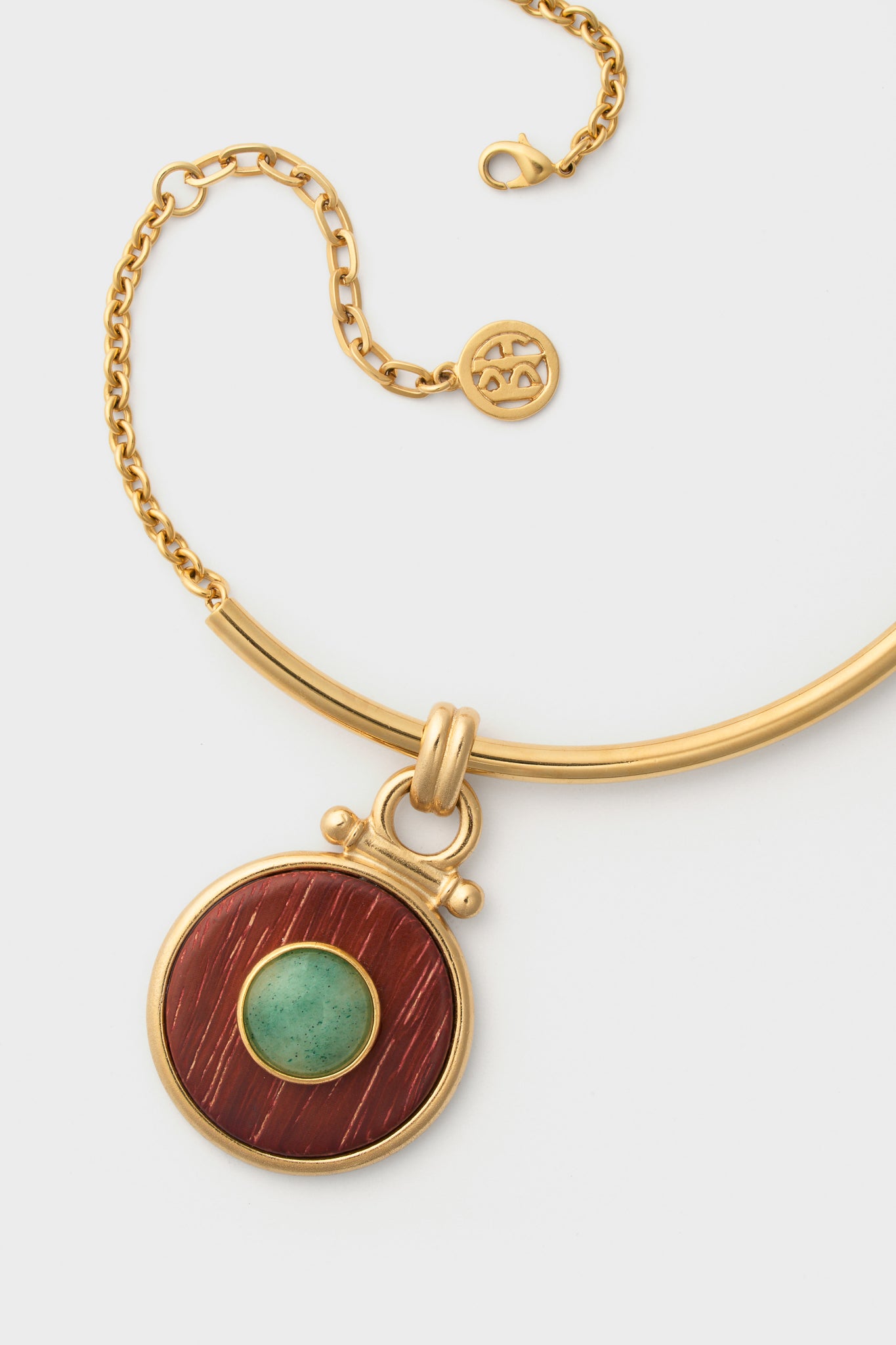 Oak Pendant Necklace