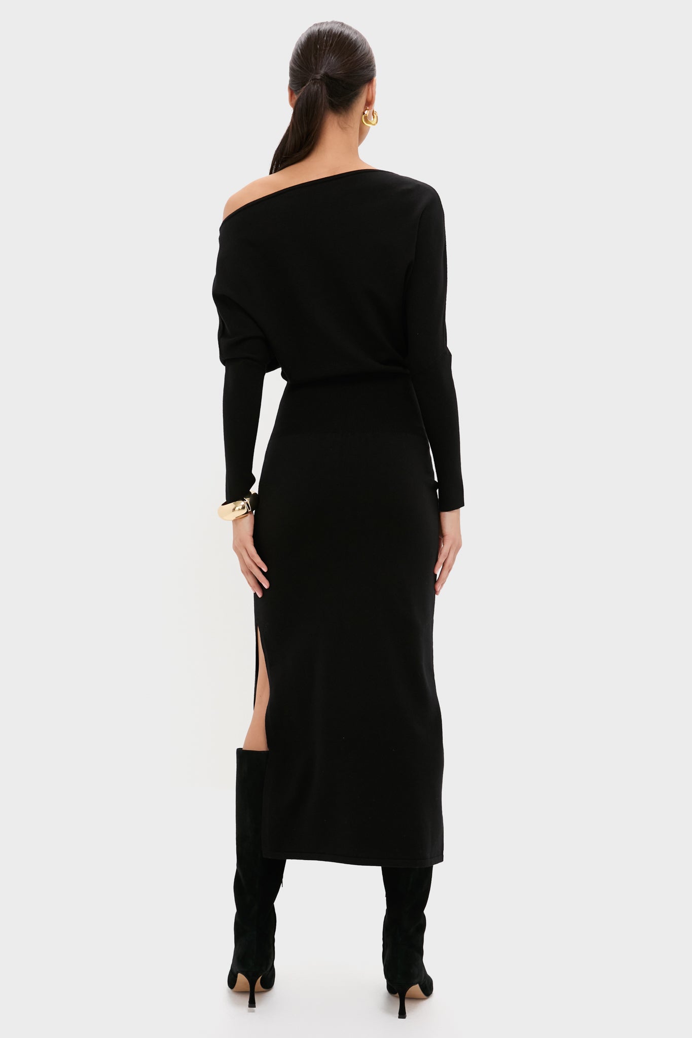 Black Janese Off Shoulder Midi Dress