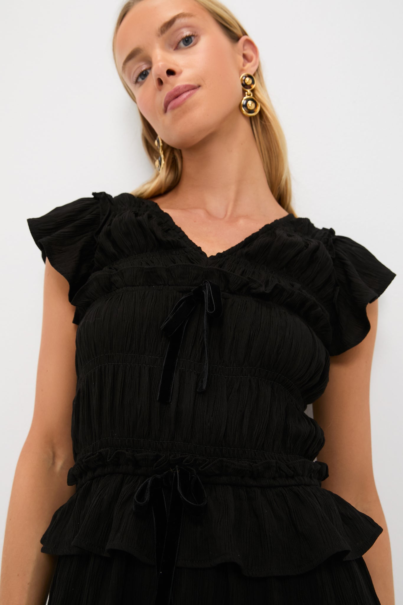 Moon River Black Flutter Sleeve Midi Dress Black / S