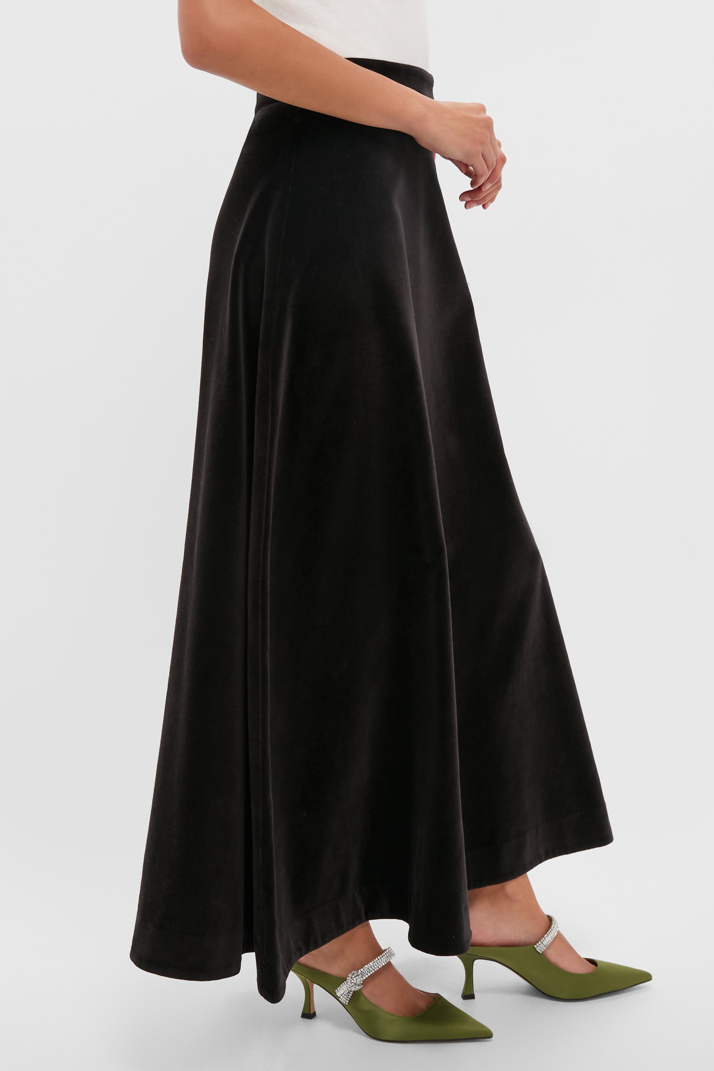 Black Velvet Whitley Skirt | Tuckernuck