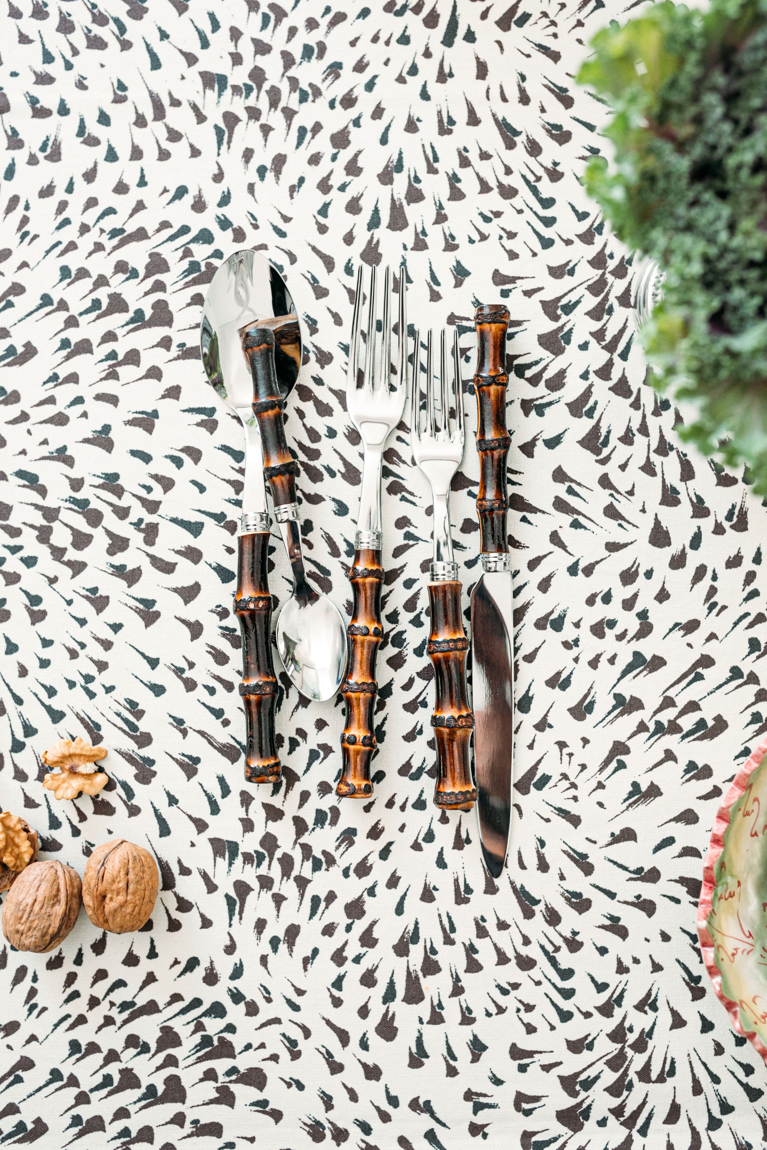 Panda Dark Bamboo 5 Piece Place Setting