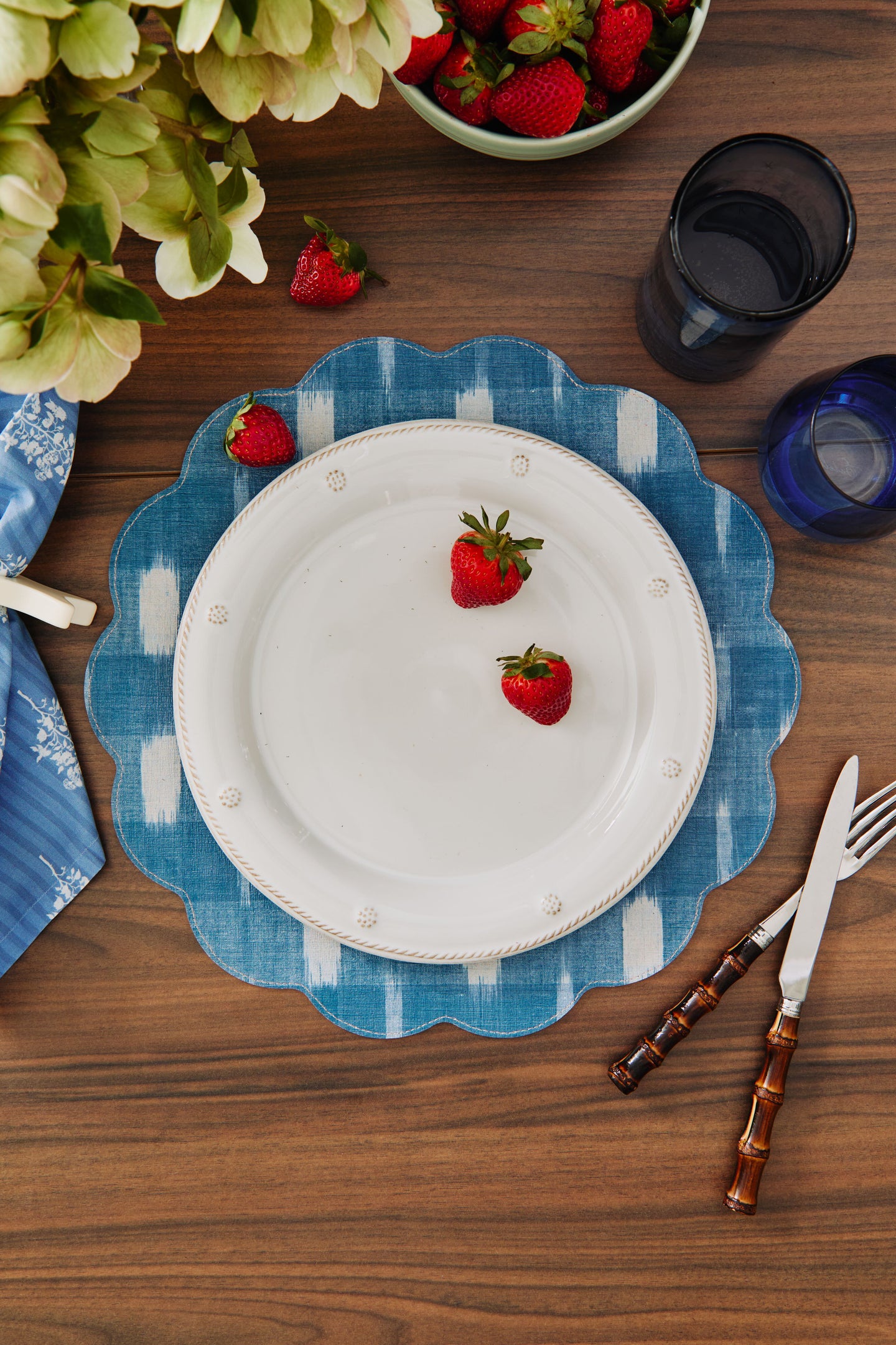 Panda Dark Bamboo 5 Piece Place Setting