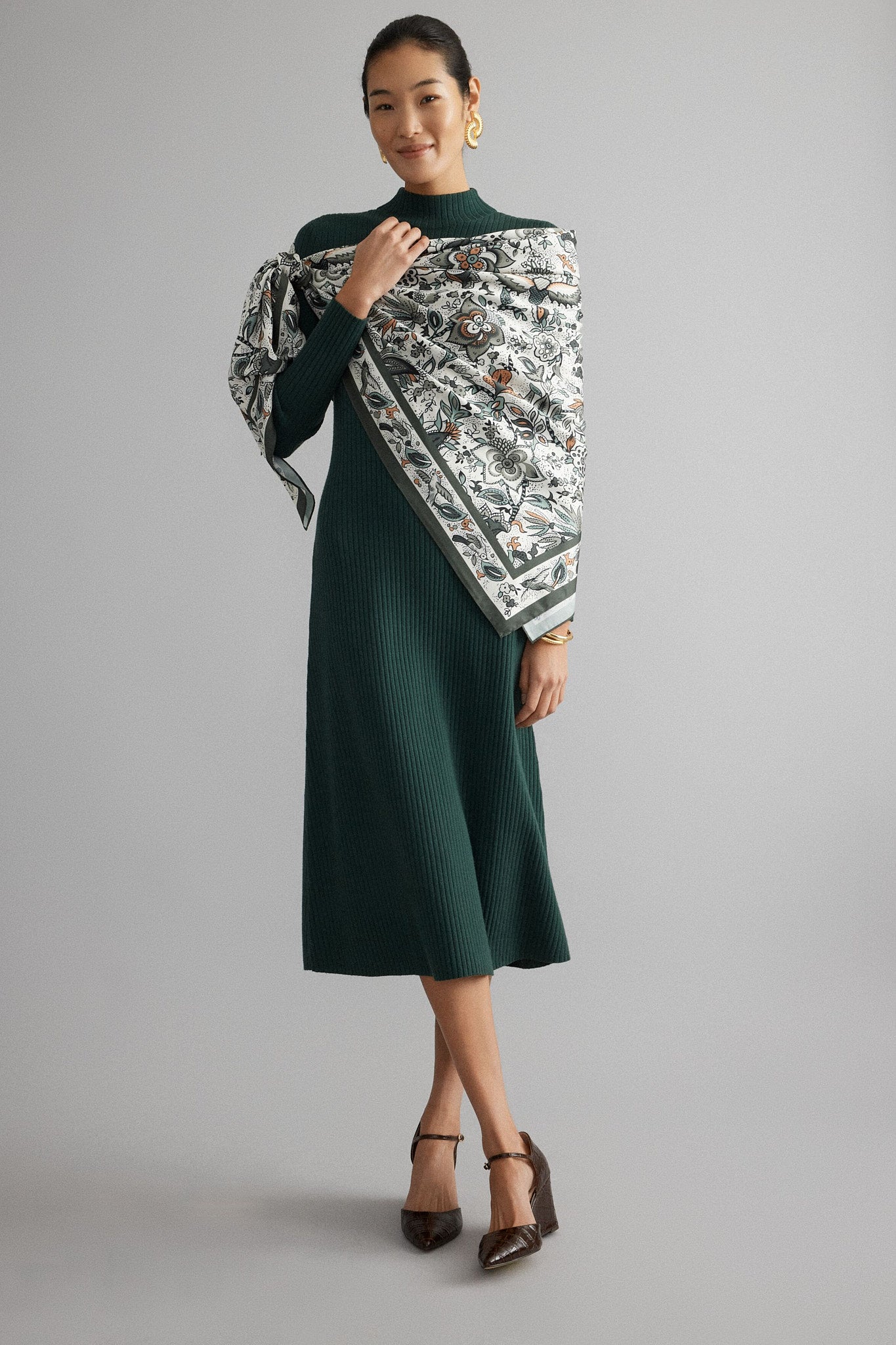 olive green dress with scarf Sheila | Olive Bandeau Maxi Dress With Scarf Detail main image 0