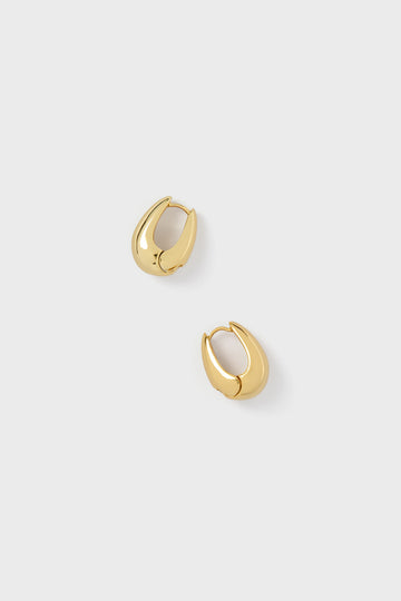 Tuckernuck Jewelry small gold plated brass chunky hoop earrings, perfect for any occasion.