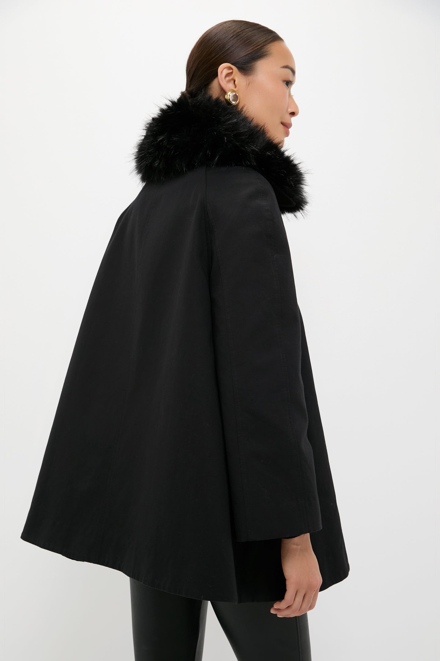 Fur Collar Cecile Swing Cape