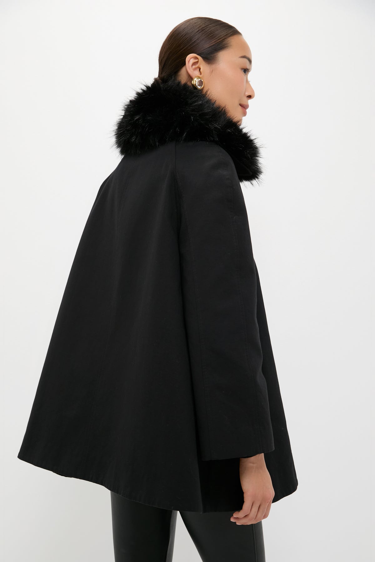 Fur Collar Cecile Swing Cape