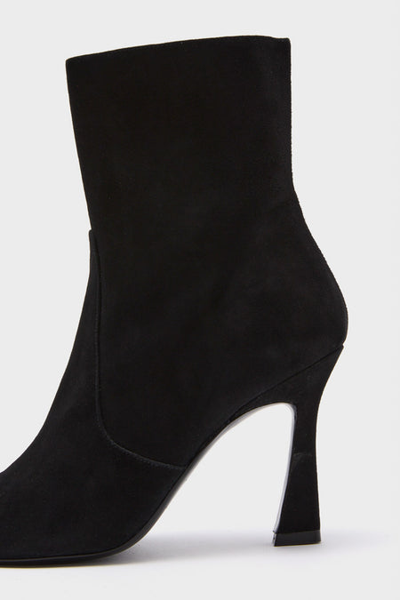 Black Vinnie 85 Zip Booties