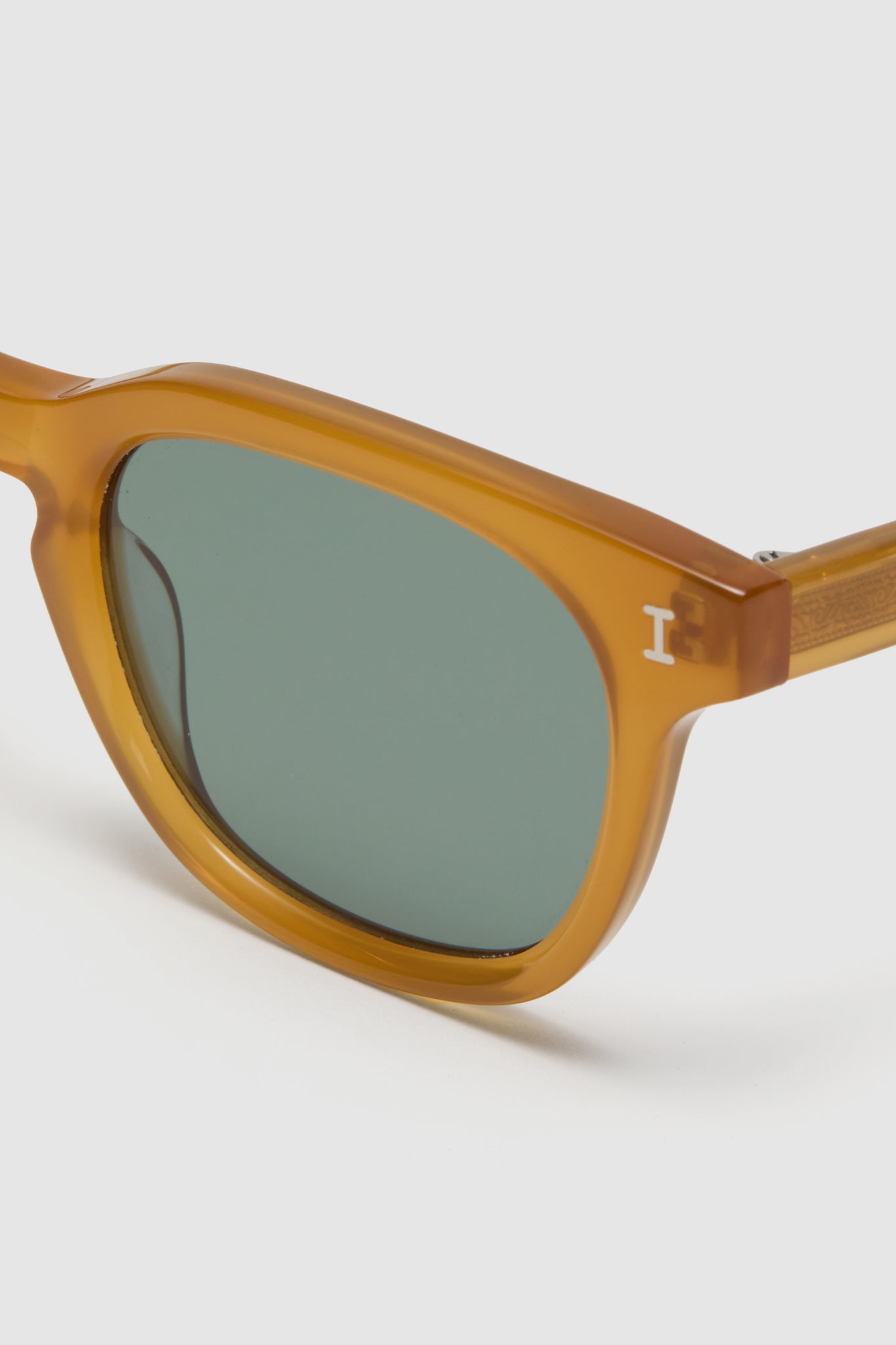 Honey Veneto Sunglasses