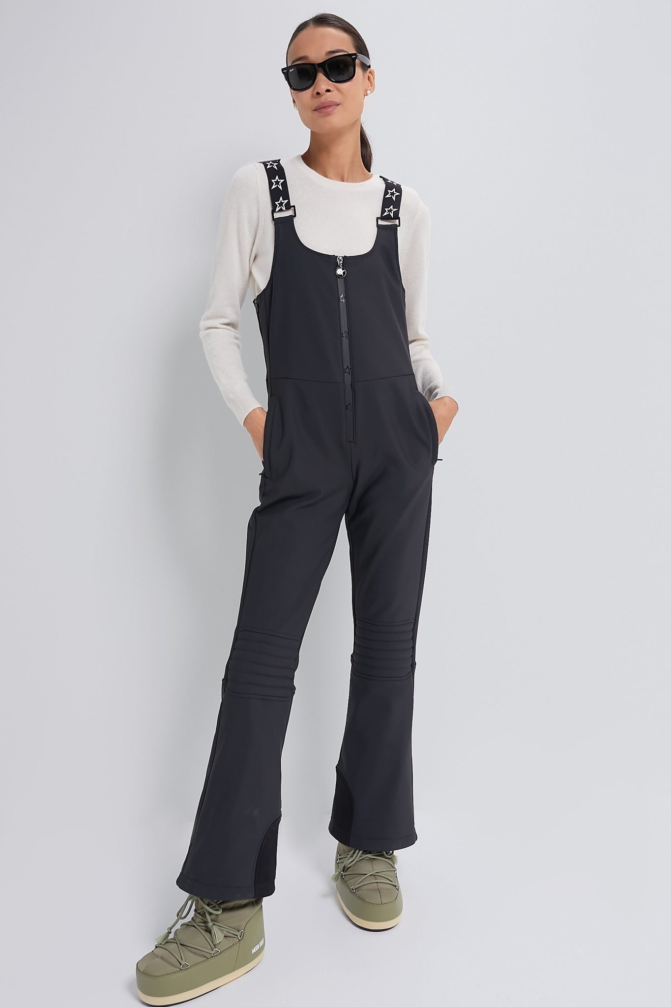 Jet Black JG Bib Ski Pant | Perfect Moment