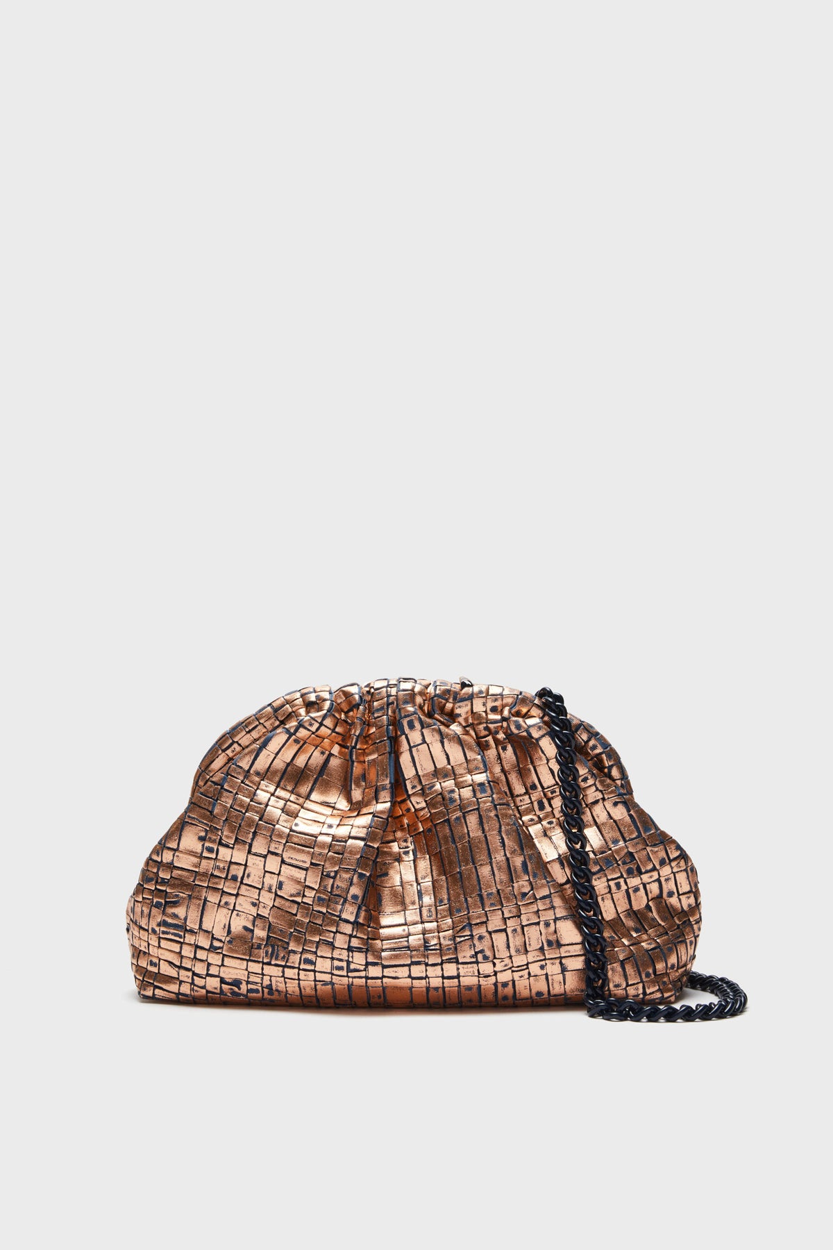 Maria La Rosa showcases a bronze metallic rose gold handwoven clutch bag featuring a grid-like texture, gathered top closure, and a black chain strap.