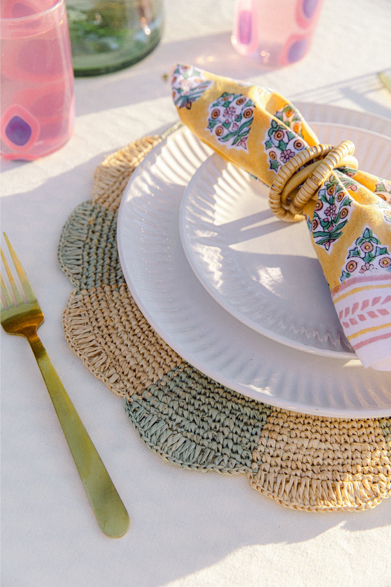 Olive Pinwheel Round Placemat (Set of 4)