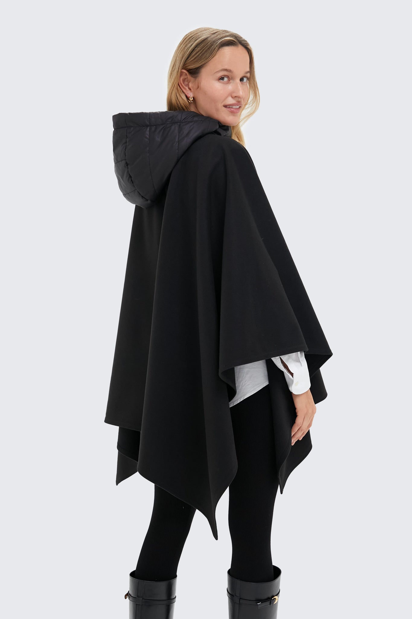 Black Tucker Toggle Poncho | Tuckernuck