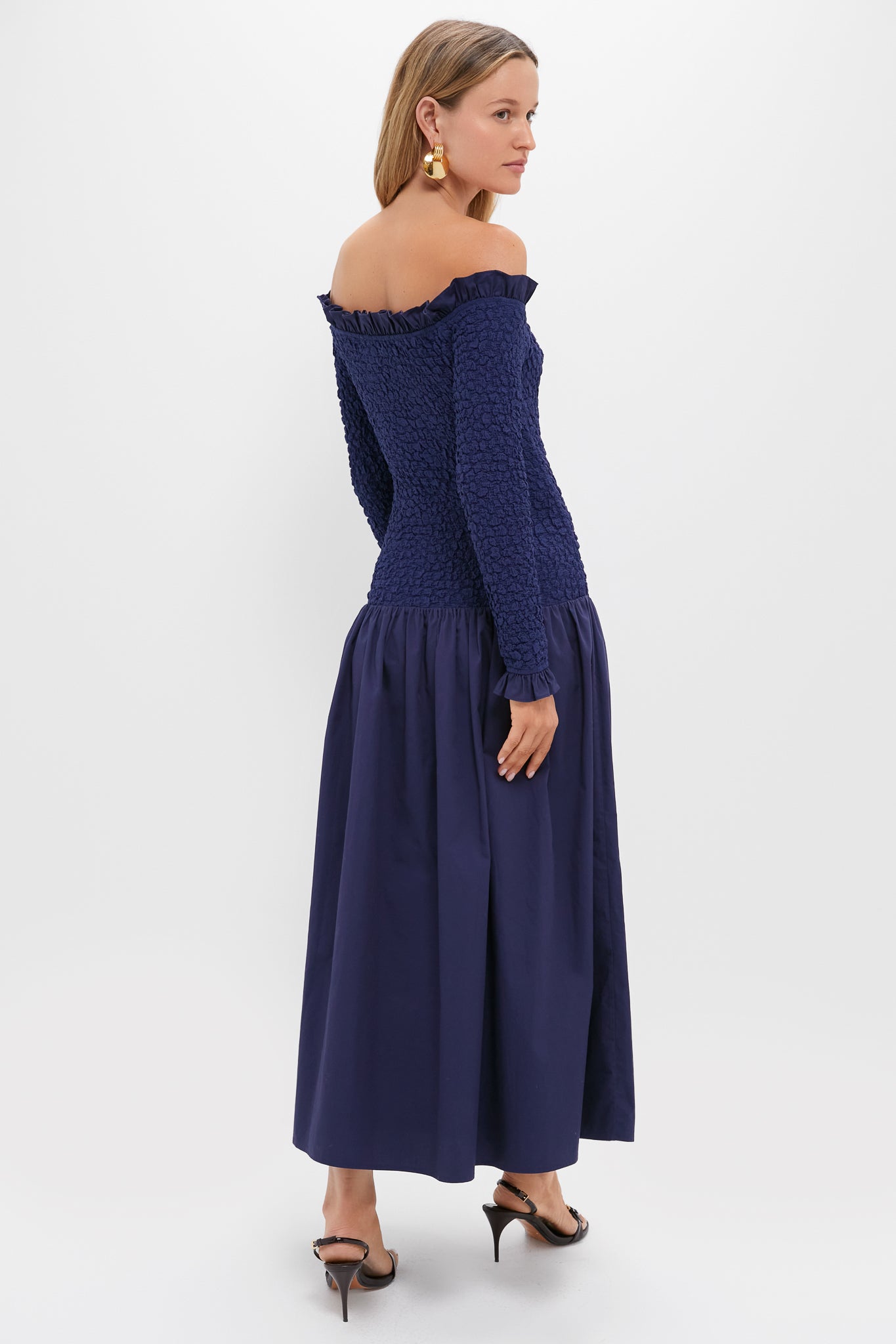 mixed media maxi dress Largo wishlist Cami : Black TeaElla with mixed media details! Express Mixed Media Scoop Neck