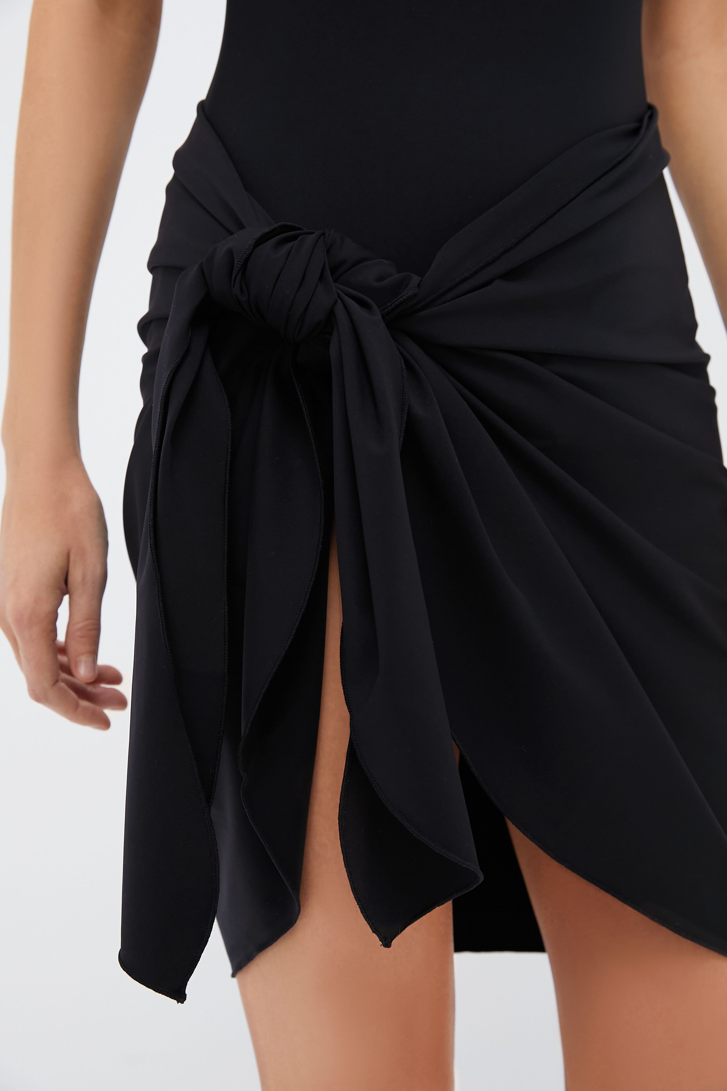 Caviar Dreamsculpt Swim Sarong