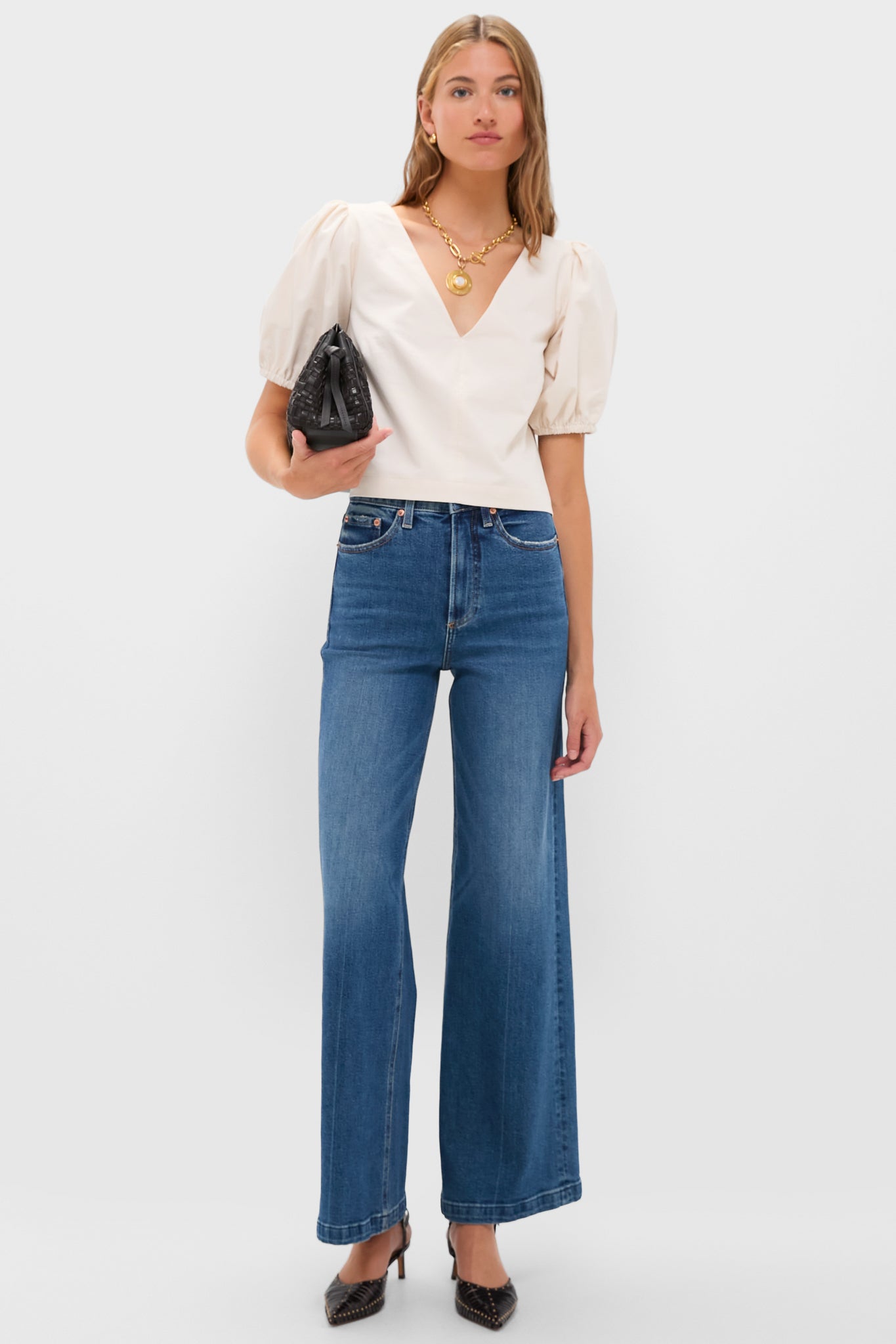 White Swan V Top