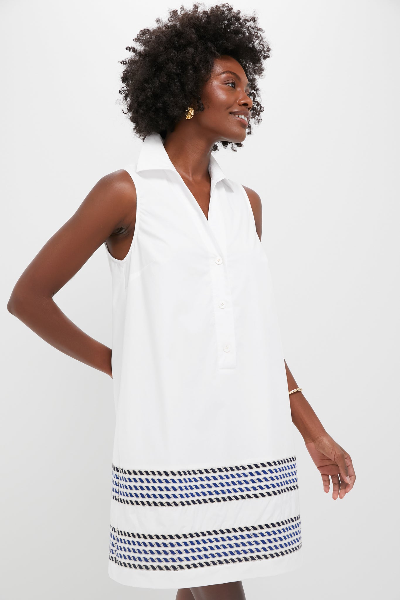 White High Tide Embroidered Stripe Sleeveless Collier Dress