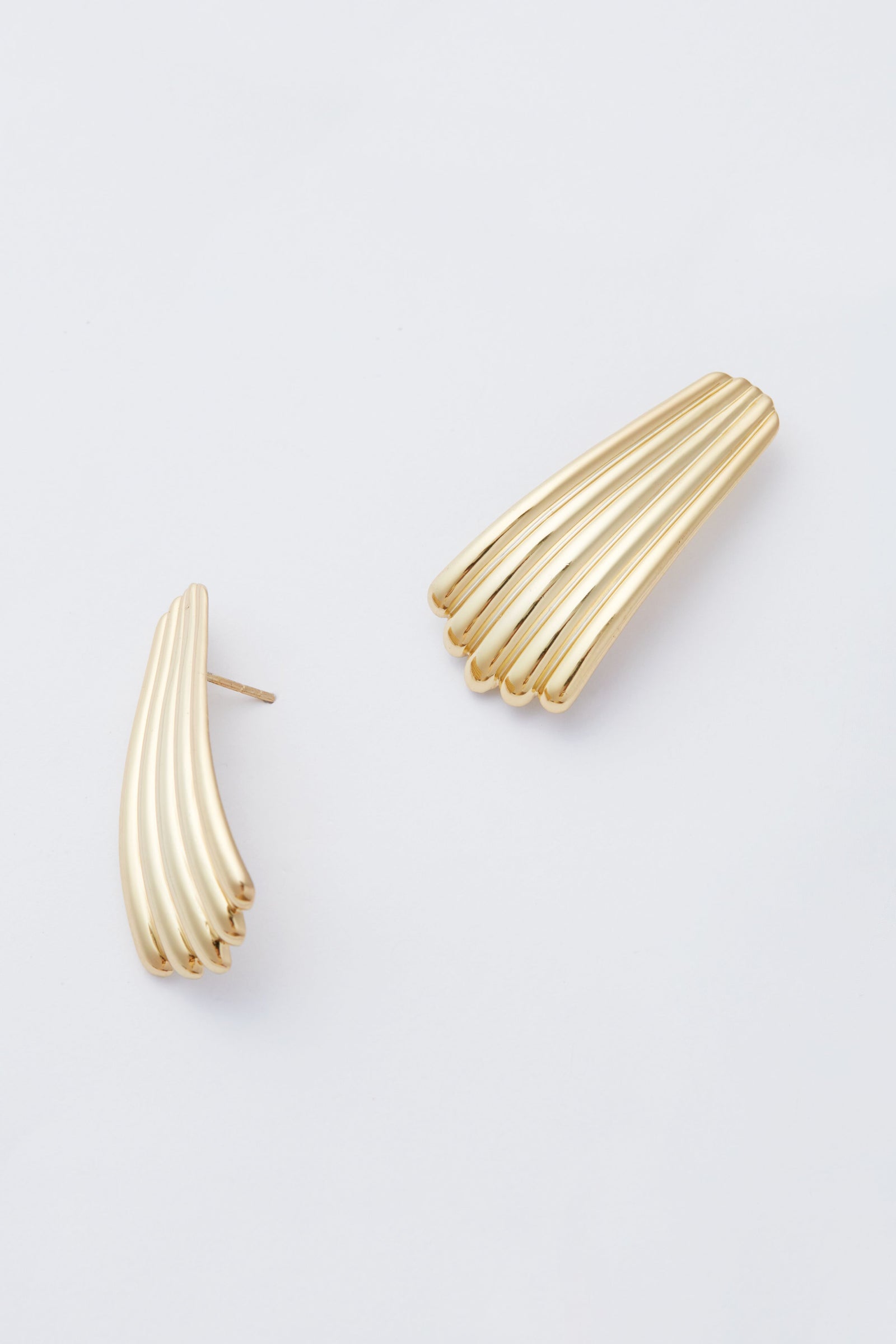 Gold Ripple Earrings