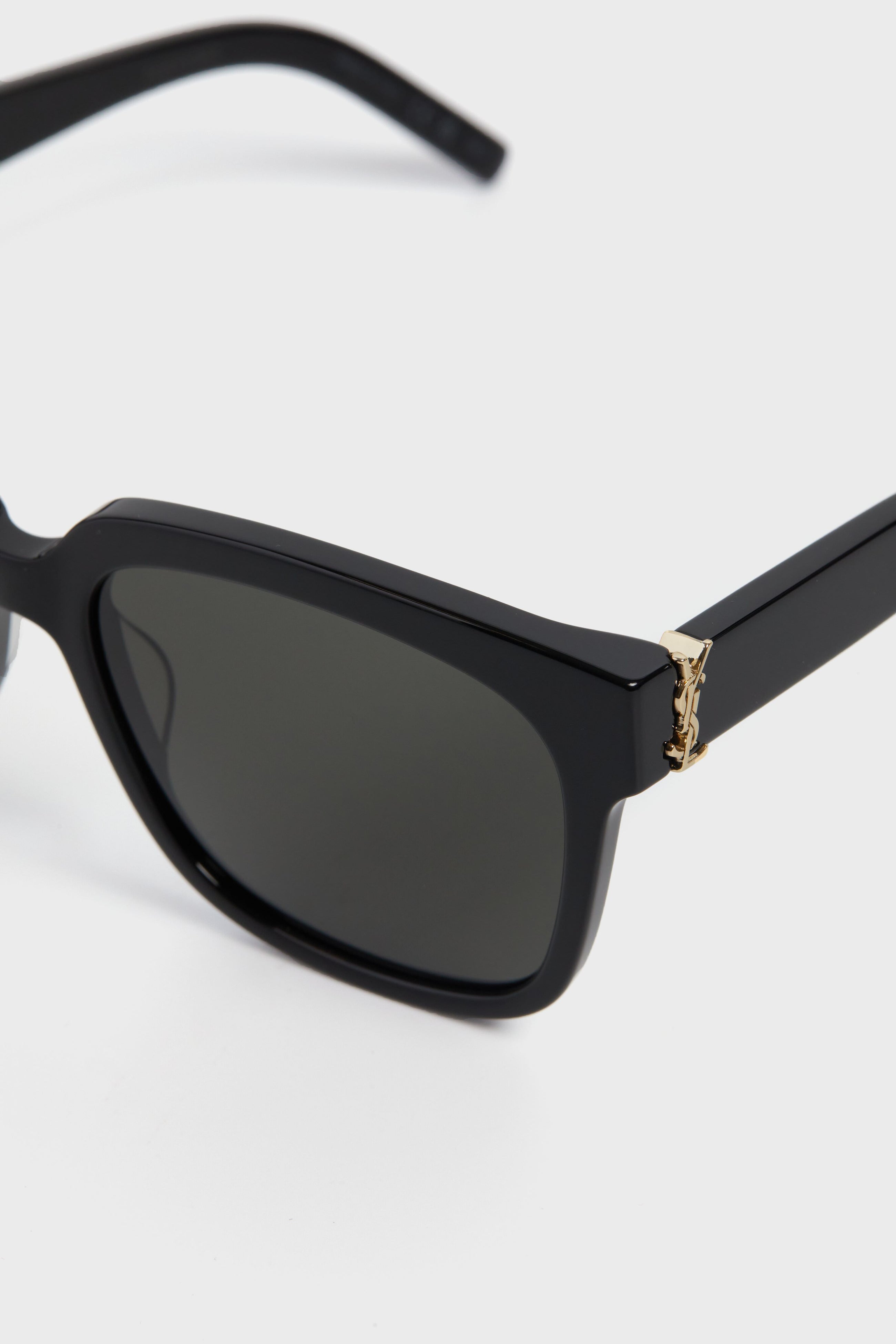 Black Square Sunglasses