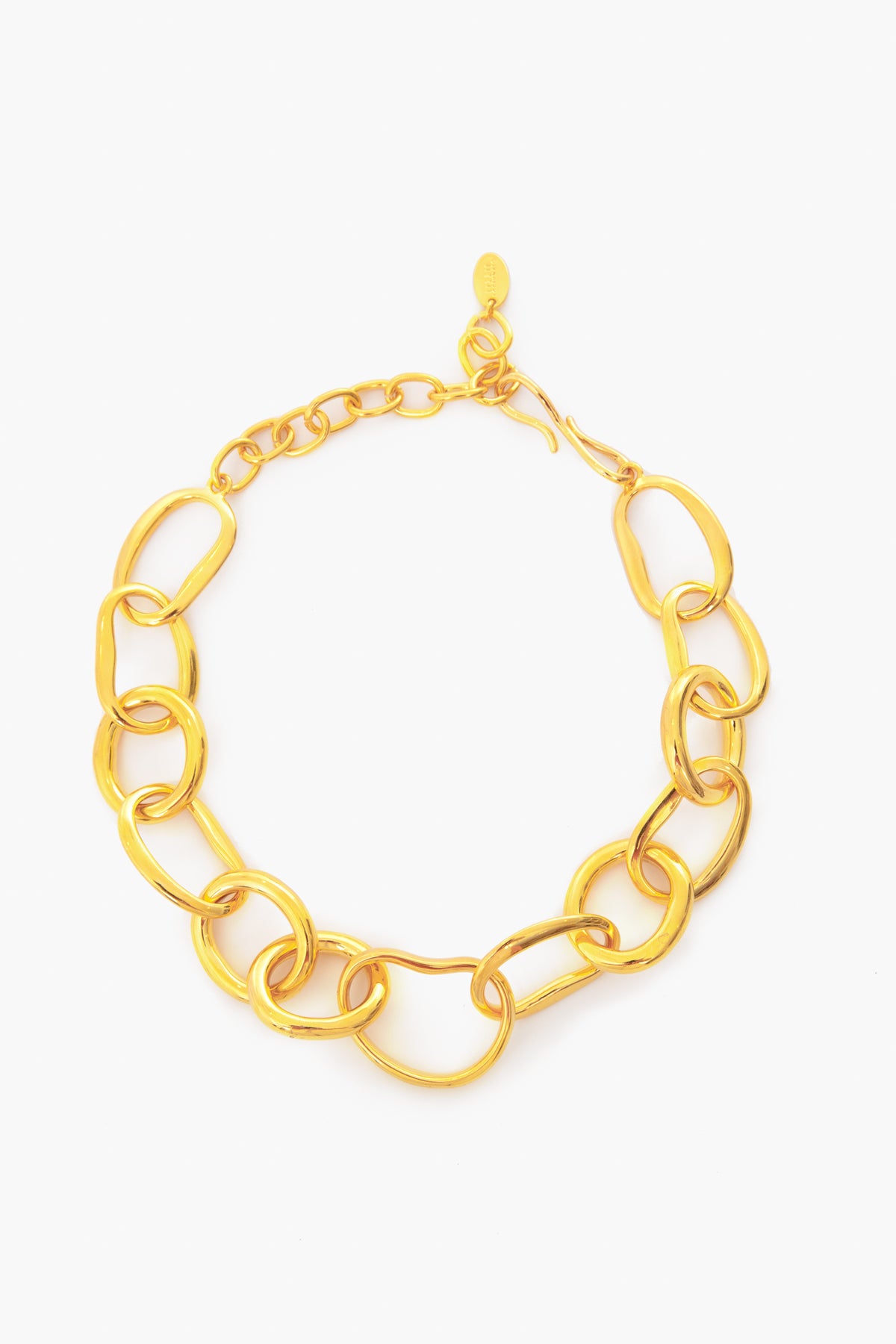 The Lizzie Fortunato gold-plated large link necklace features oval links and a lobster clasp, offering adjustable, versatile styling.