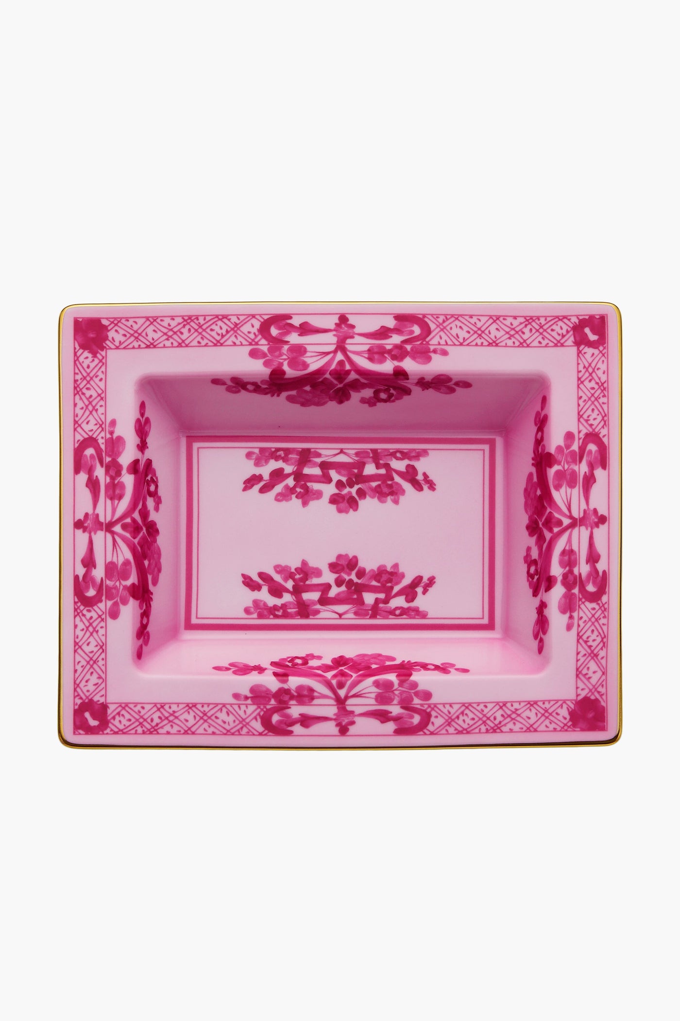 A pink and white porcelain tray by Ginori 1735, handcrafted in Italy and inspired by the Oriente Italiano Porpora collection.