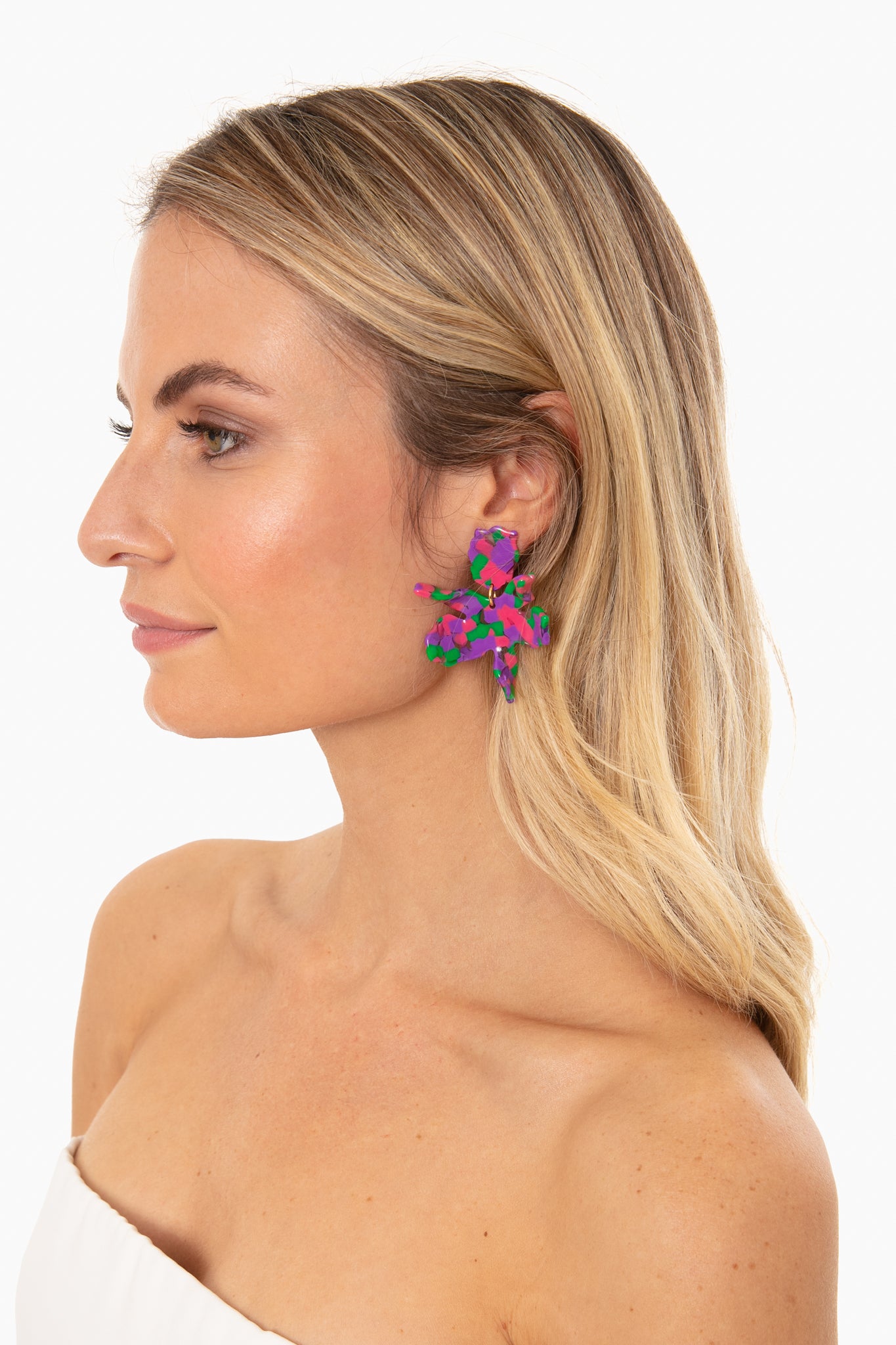 Tarte Small Paper Lily Earrings