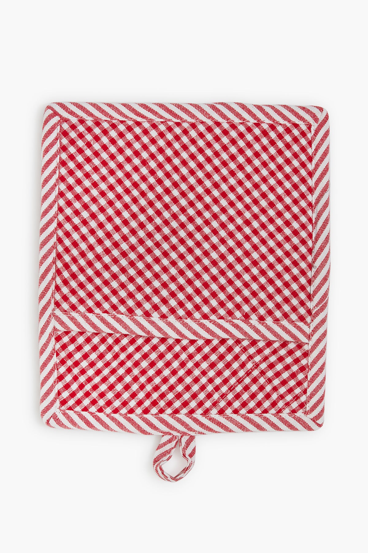 A classic kitchen accessory, the Caton's Wharf Tango Red Chef Stripe Potholder features a red and white checkered design, striped border, fabric hanging loop, and is crafted from 100% cotton.