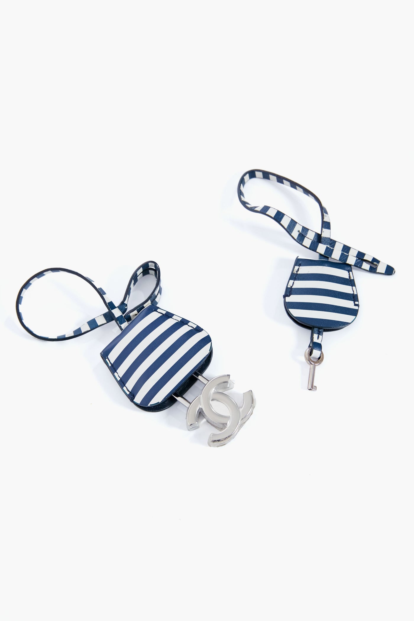 CHANEL Navy Coco Filigree Vanity Bag
