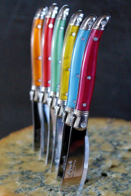 Wine Things Derby Resin Cheese Spreaders, Set Of 4 – 5 Inch, Hand-Painted, Multicolor For Entertaining