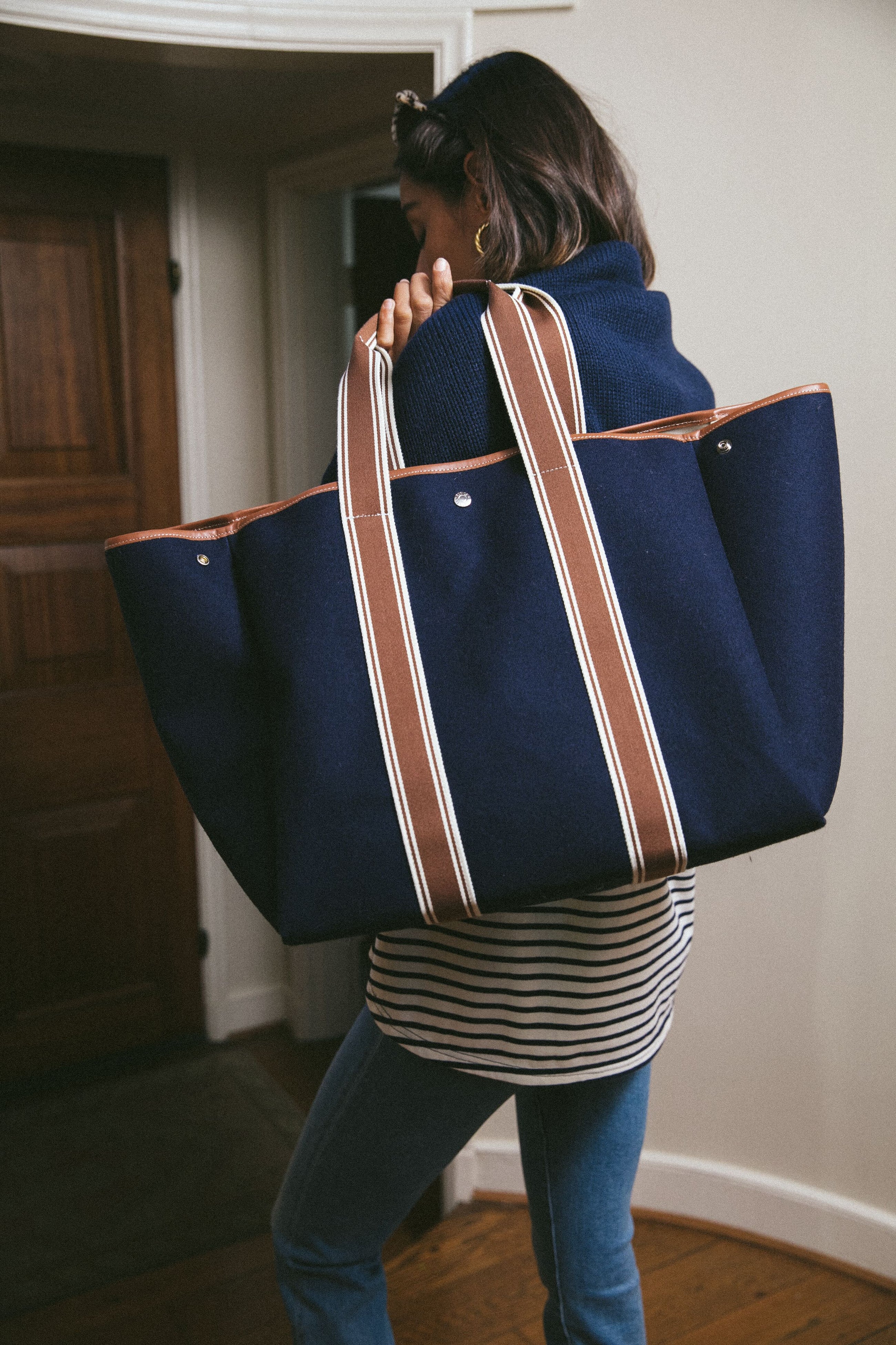 Navy Traversee L Flannel Cruise Tote