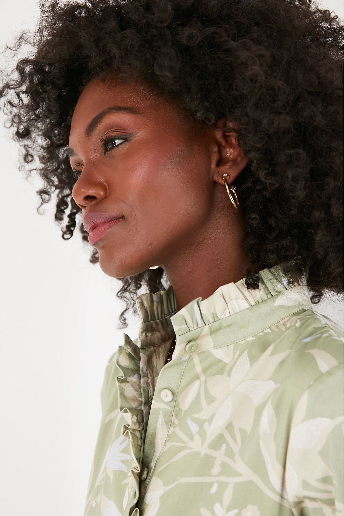 Berry Medium Hoop Earrings
