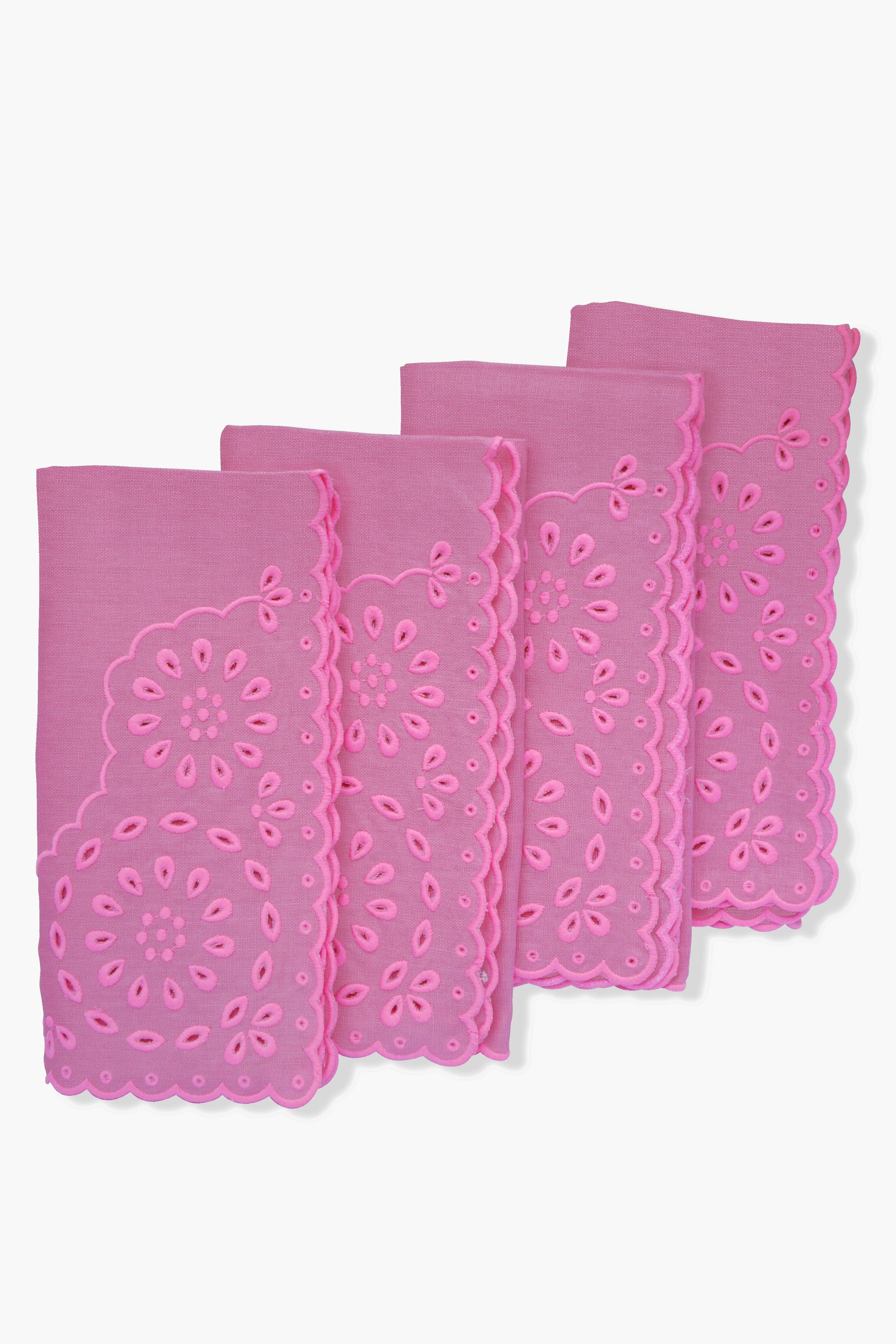 White Eyelet Dinner Napkins (4)