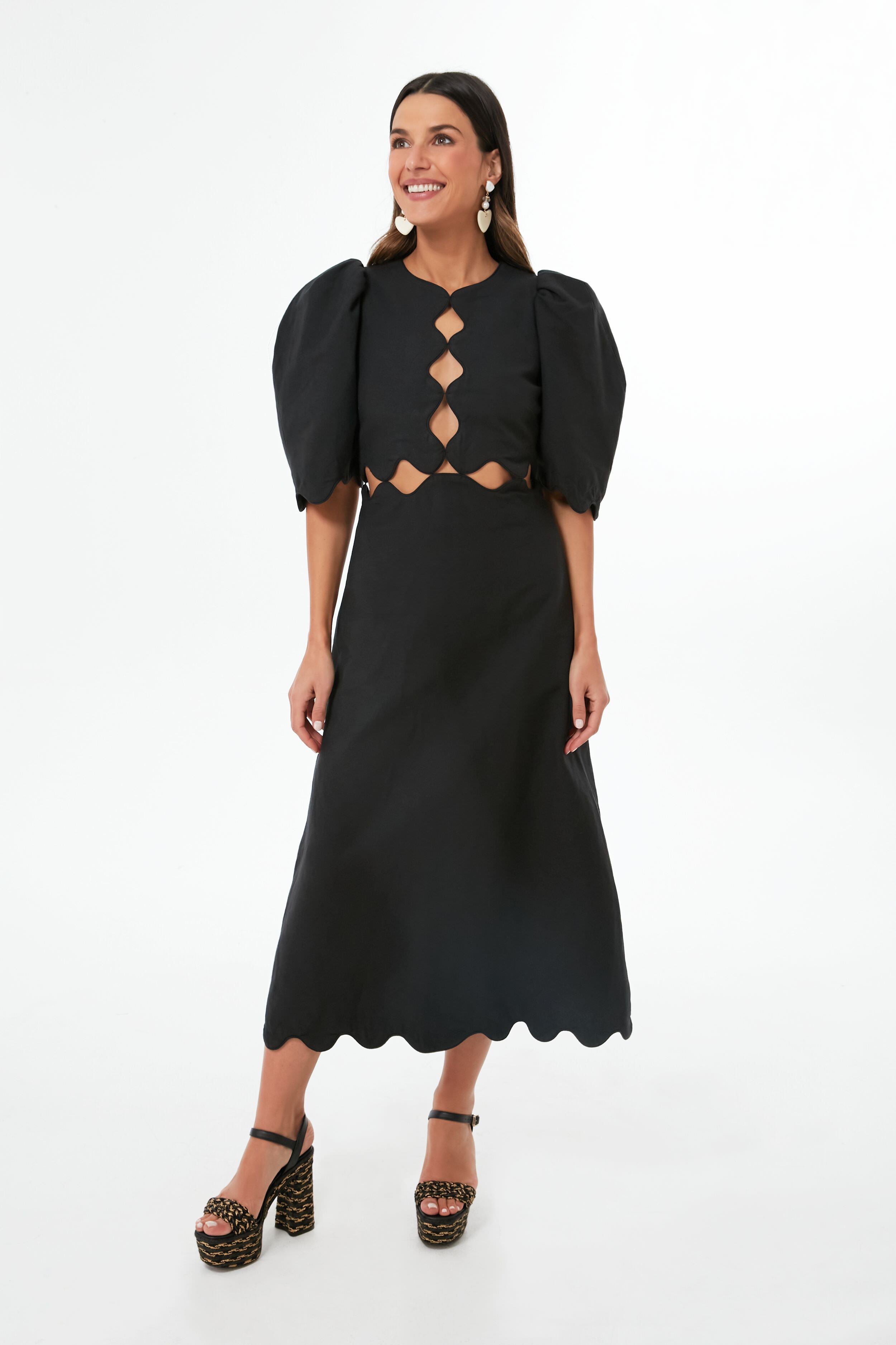 Black Leona Short Sleeve Dress