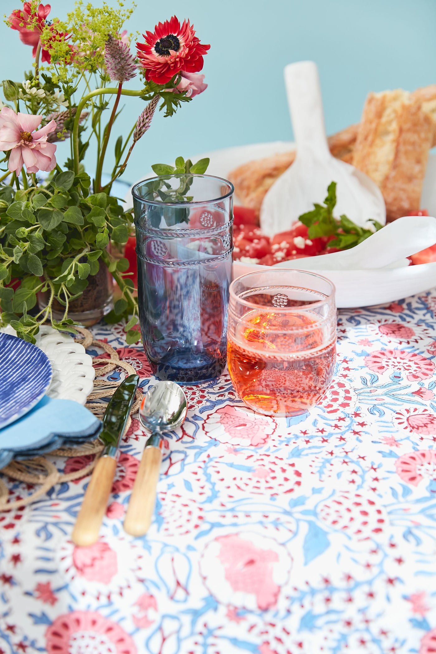 Isabella Acrylic Blue Large Beverage