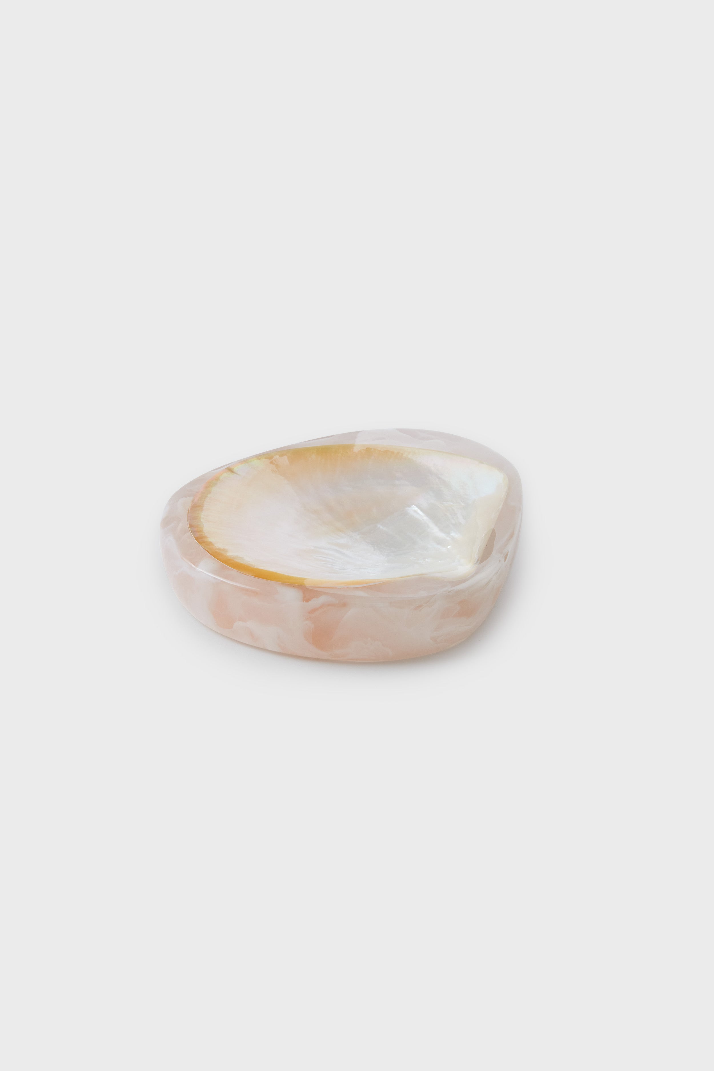 white lilies and caviar Pearl White Small Round Caviar Dish