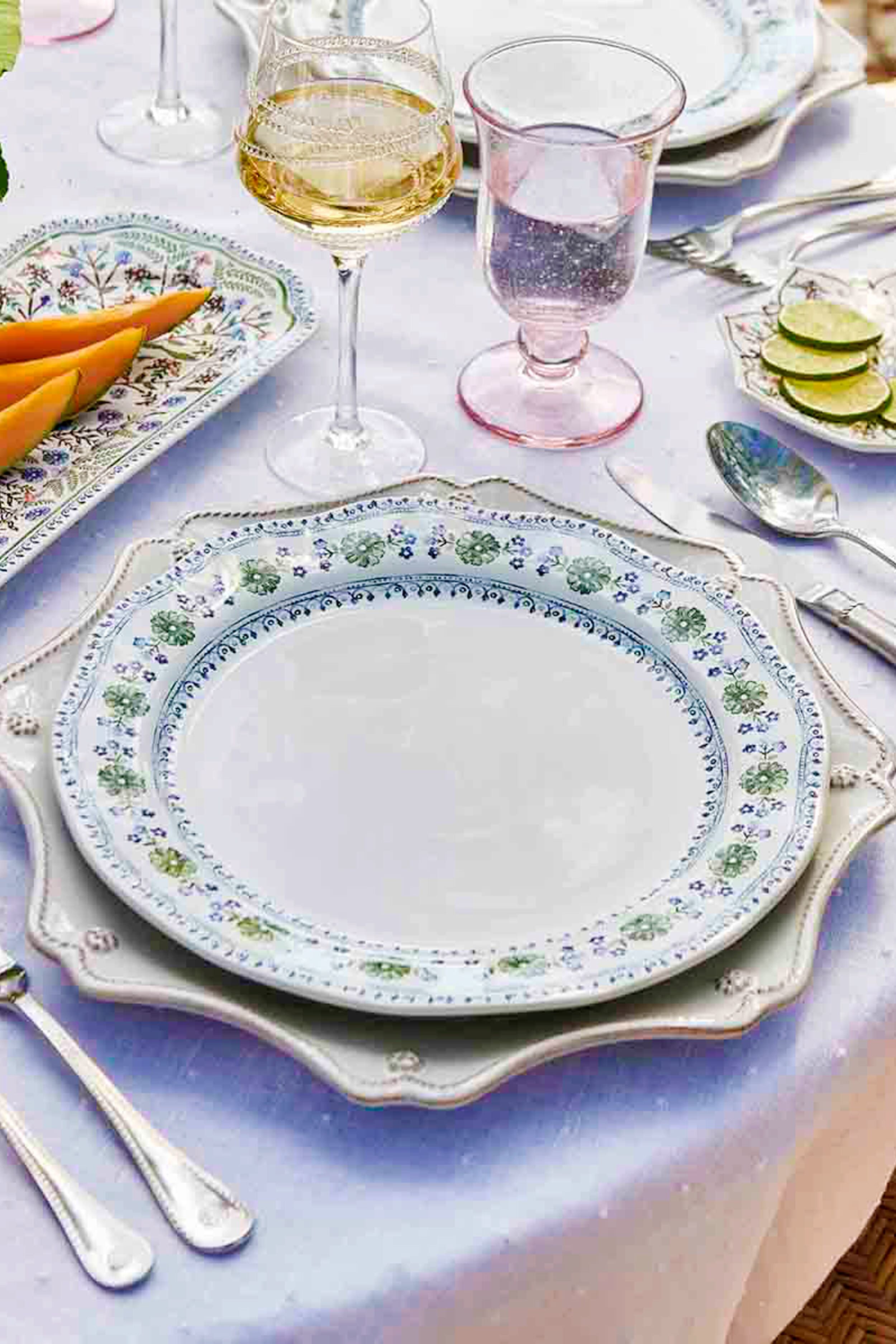 Villa Seville Dinner Plate Chambray
