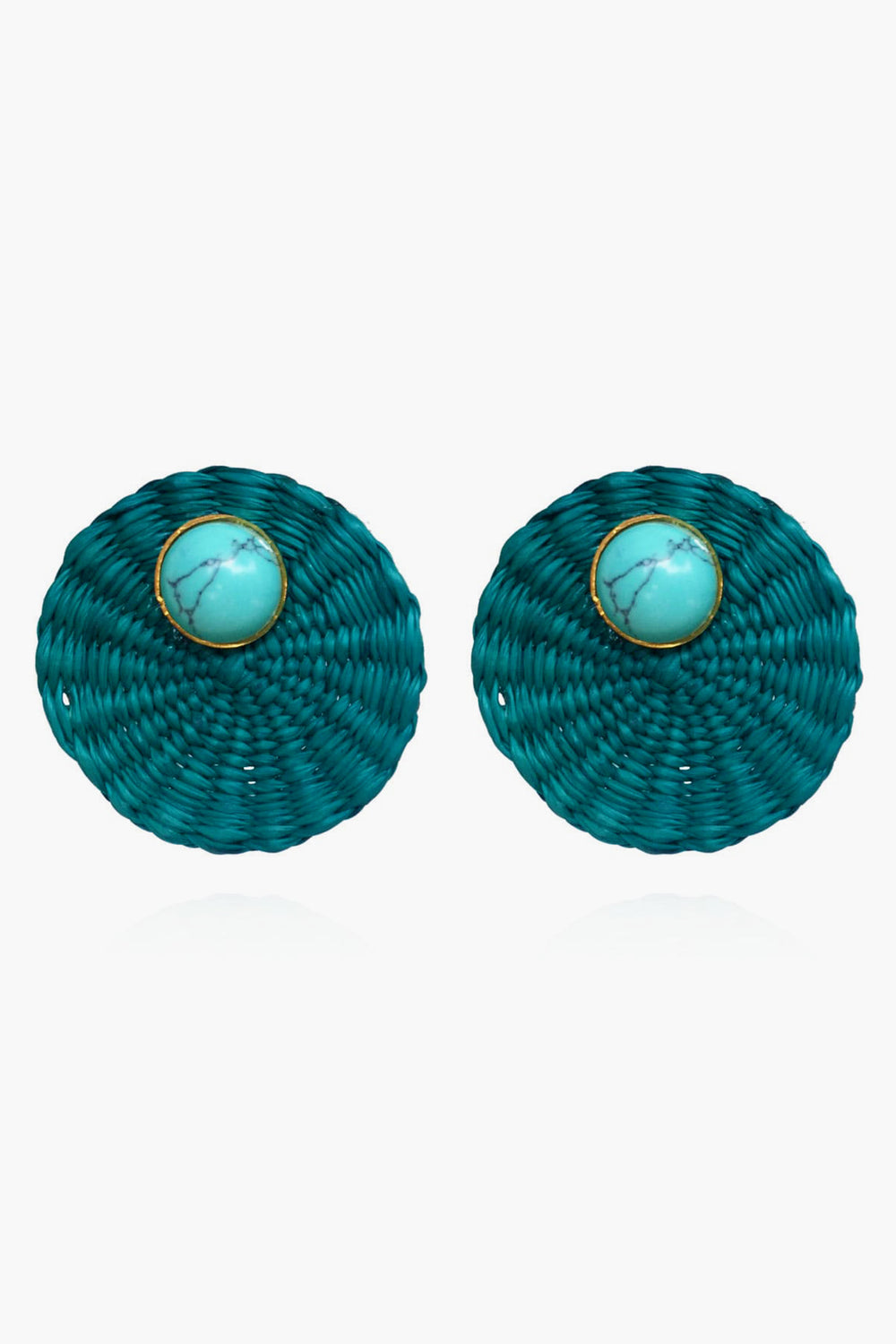 Ana Carolina Valencia round teal woven turquoise stud earrings feature a central turquoise stone framed by a thin gold-plated bronze rim—a stunning piece of handmade jewelry.