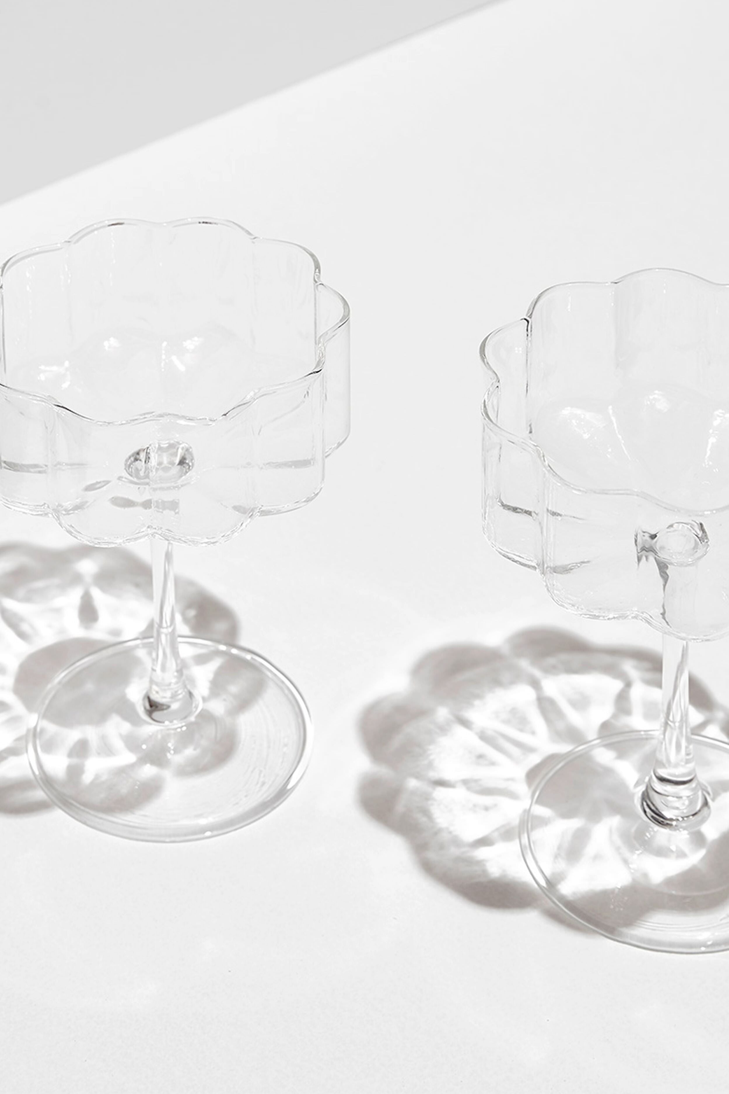 Clear Wave Coupes (Set of 2)