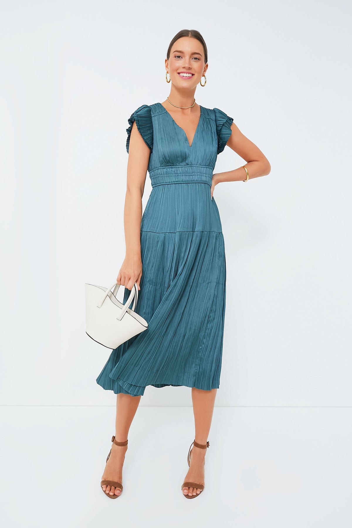 Jade Pleated V-Neck Maxi Dress | Moon River Jade Pleated V-Neck Maxi Dress | Moon River