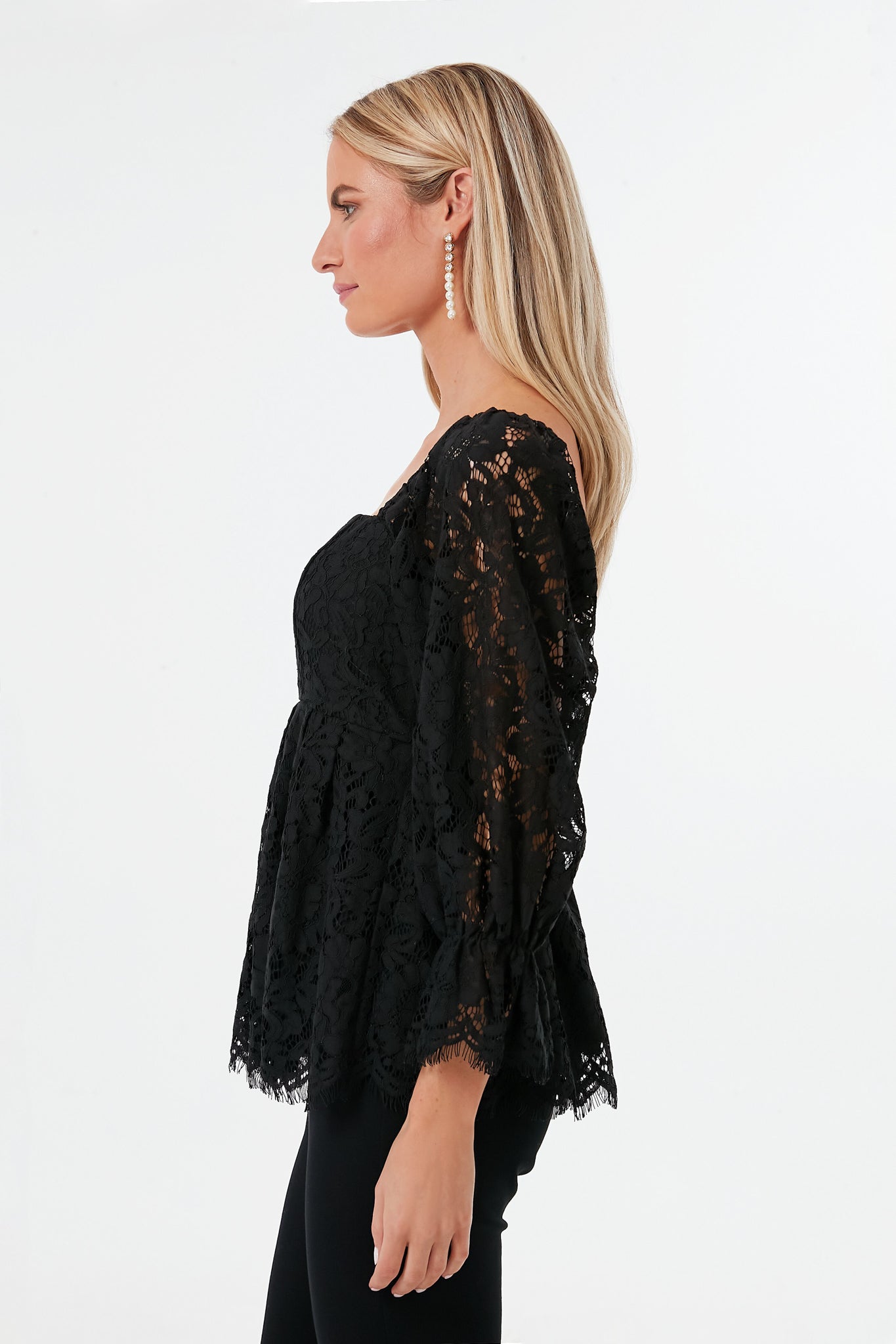 POG RISAK BLACK LACE TOP