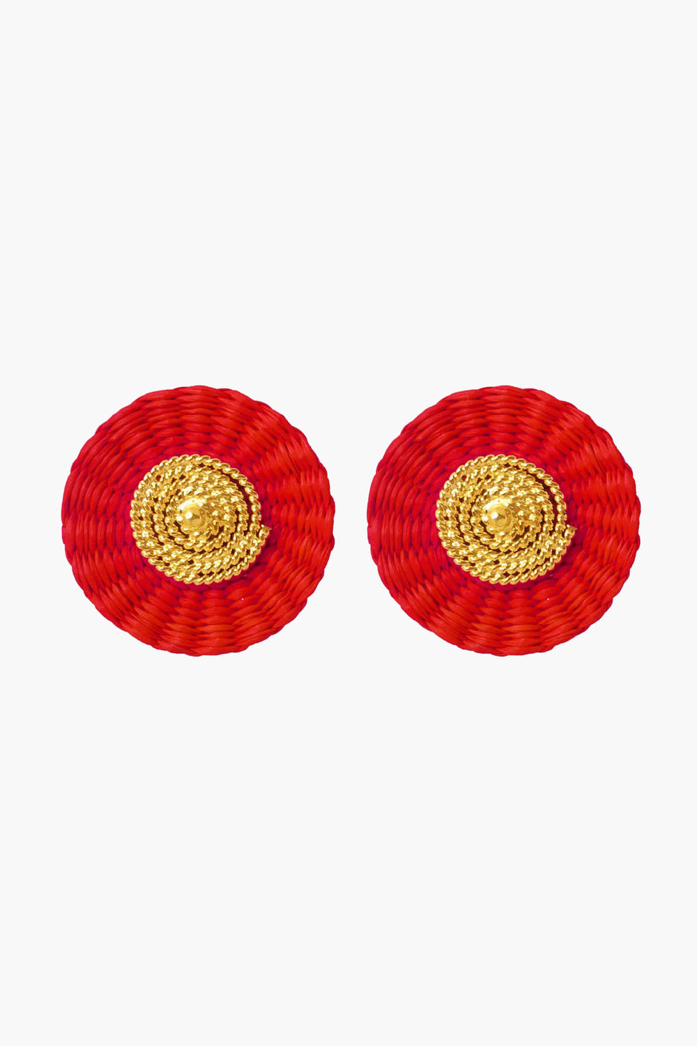 Ana Carolina Valencia's round handmade earrings feature a red woven outer circle and a textured gold-plated center—ideal for lovers of contemporary jewelry.