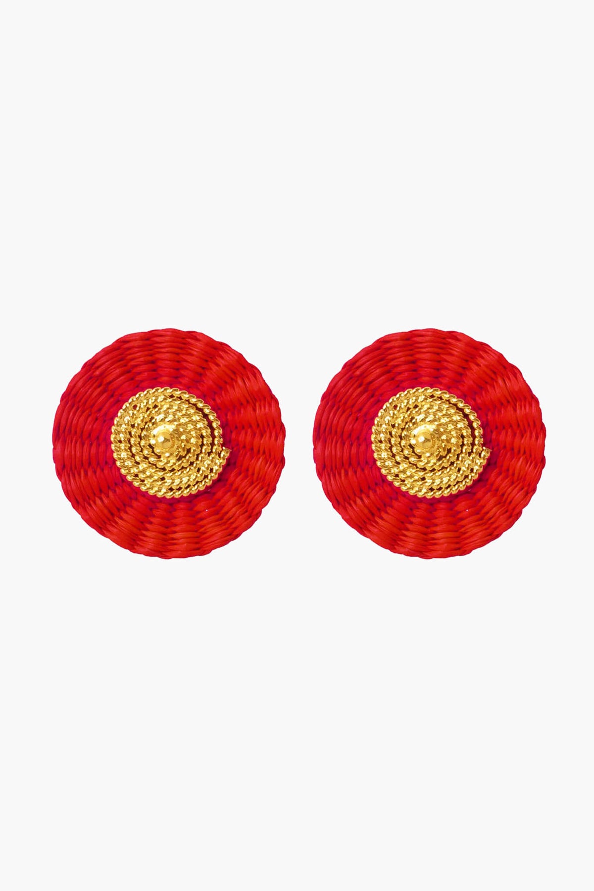 Ana Carolina Valencia's round handmade earrings feature a red woven outer circle and a textured gold-plated center—ideal for lovers of contemporary jewelry.